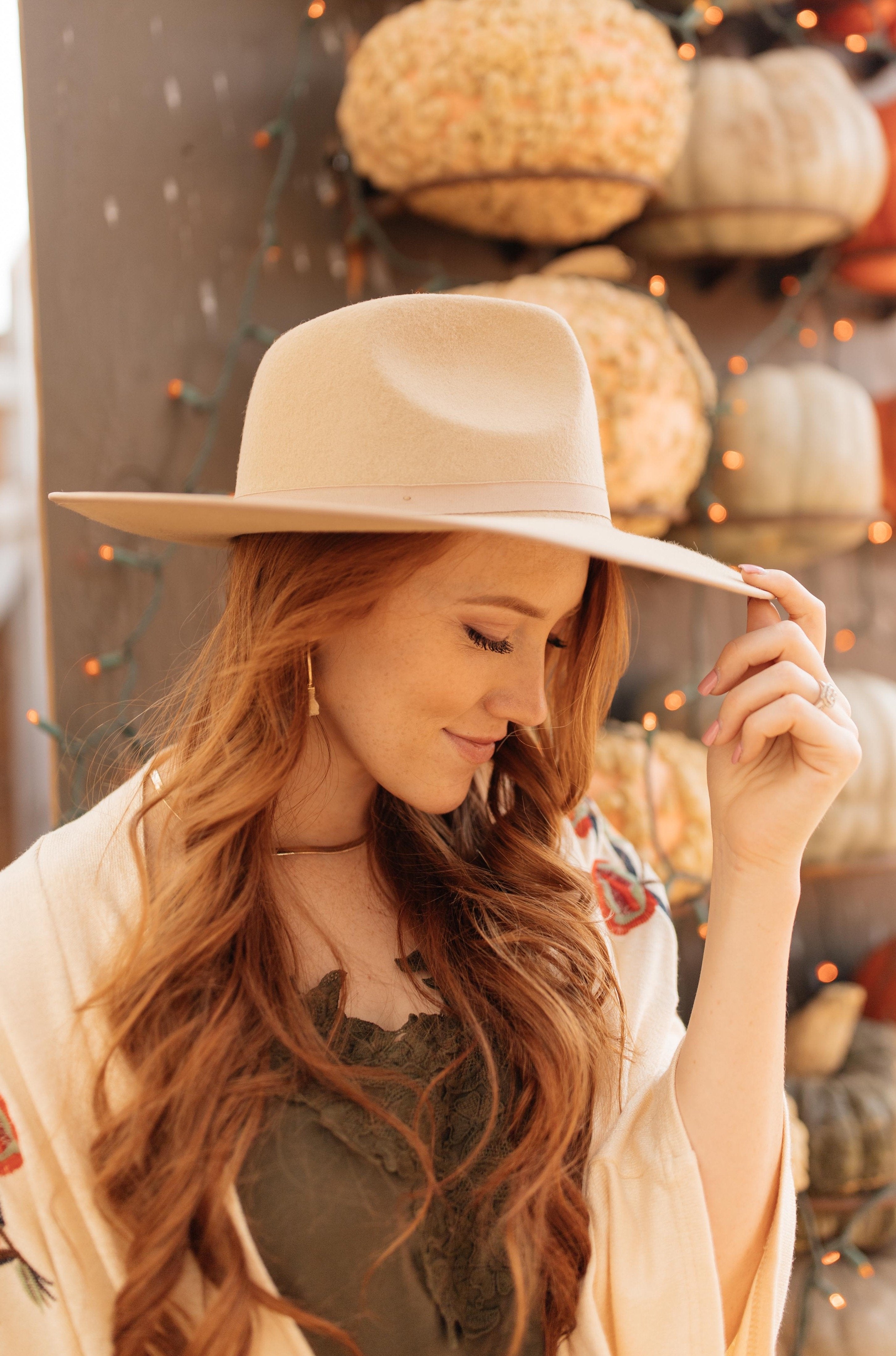 Ribboned Flat Brim Hat in Oat