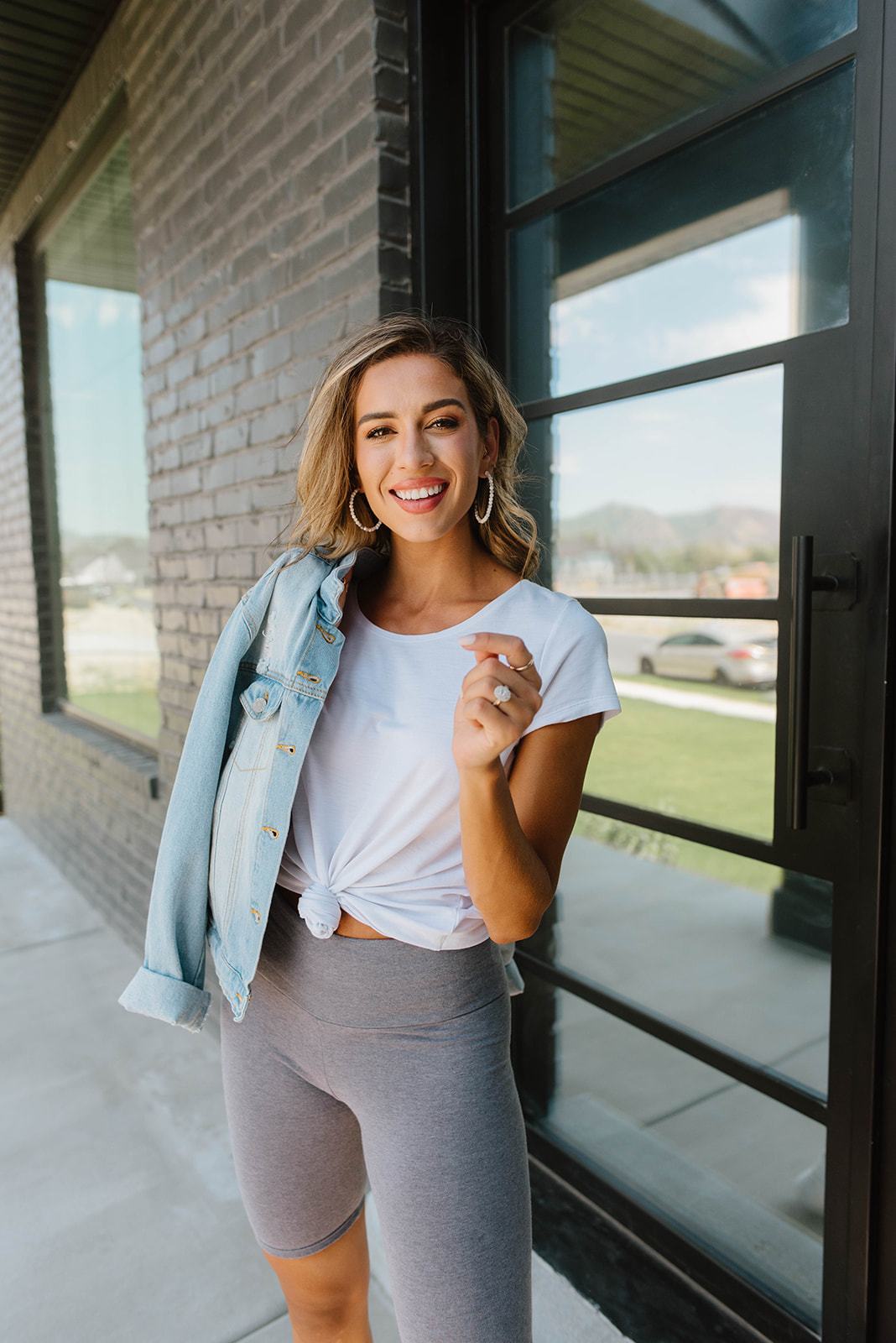 Aero Biker Shorts In Charcoal