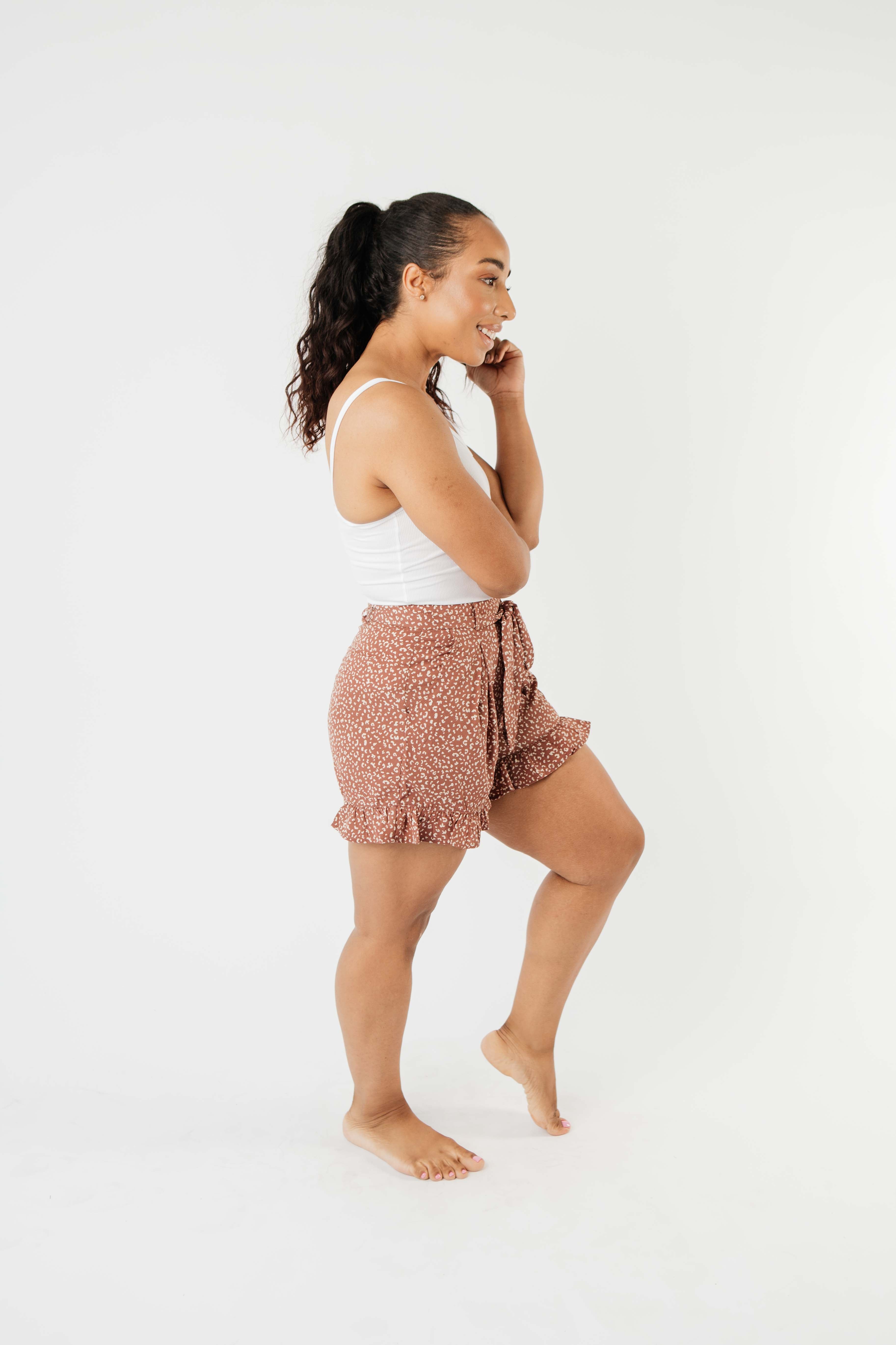 Short Leash Ruffled Shorts In Mauve