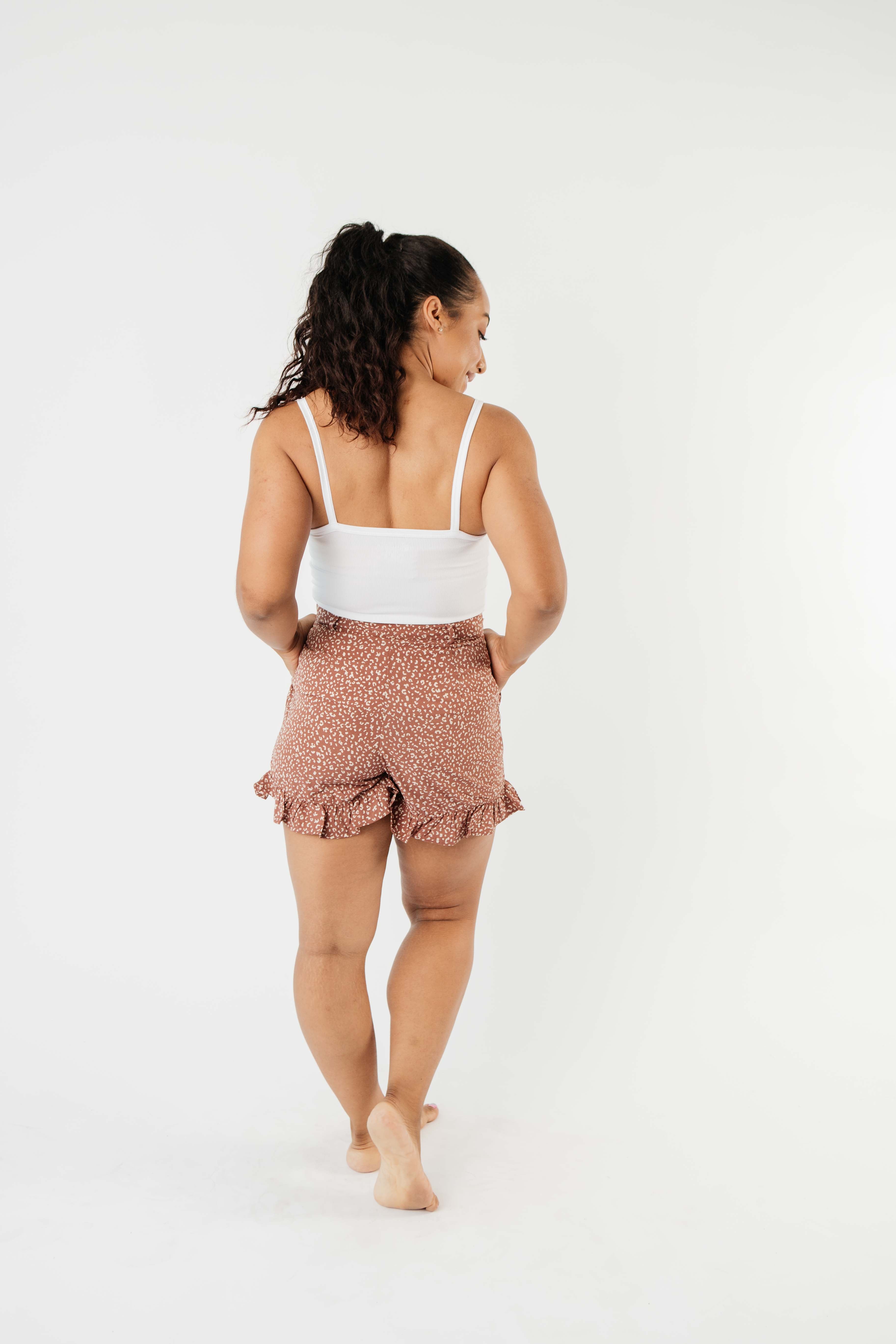 Short Leash Ruffled Shorts In Mauve