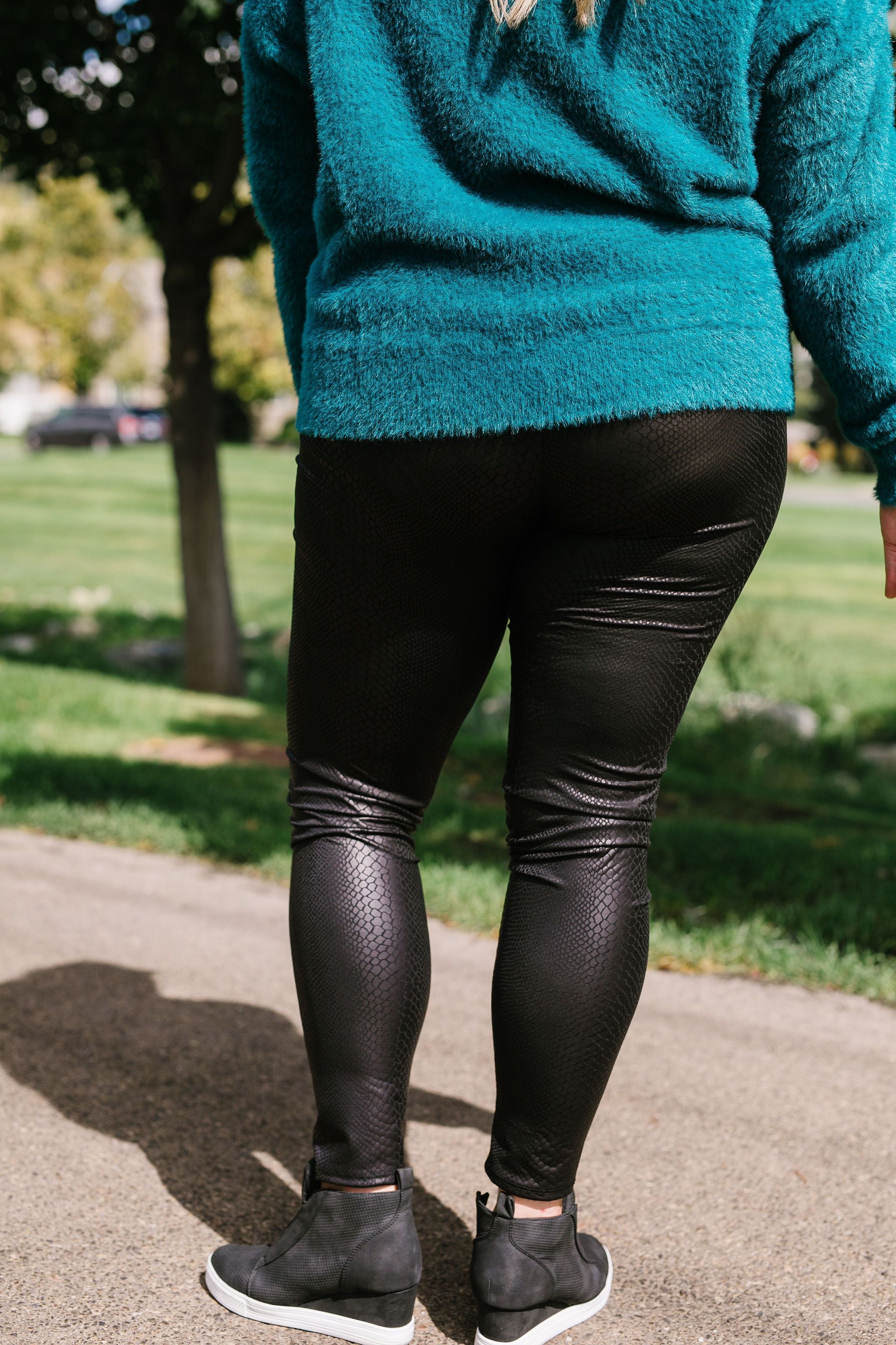 Black Mamba Snakeskin Leggings