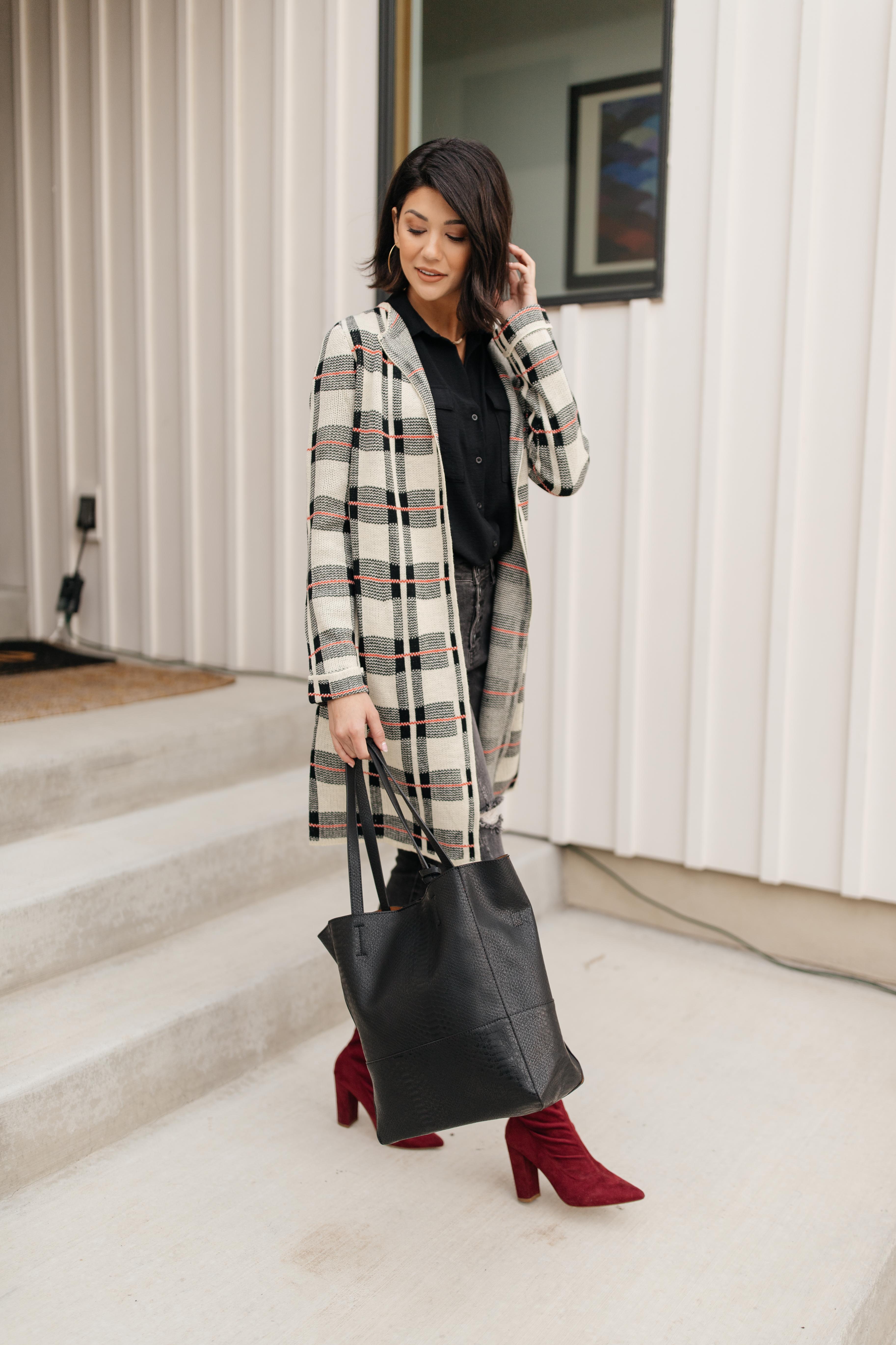 Business Casual Cardigan in Plaid