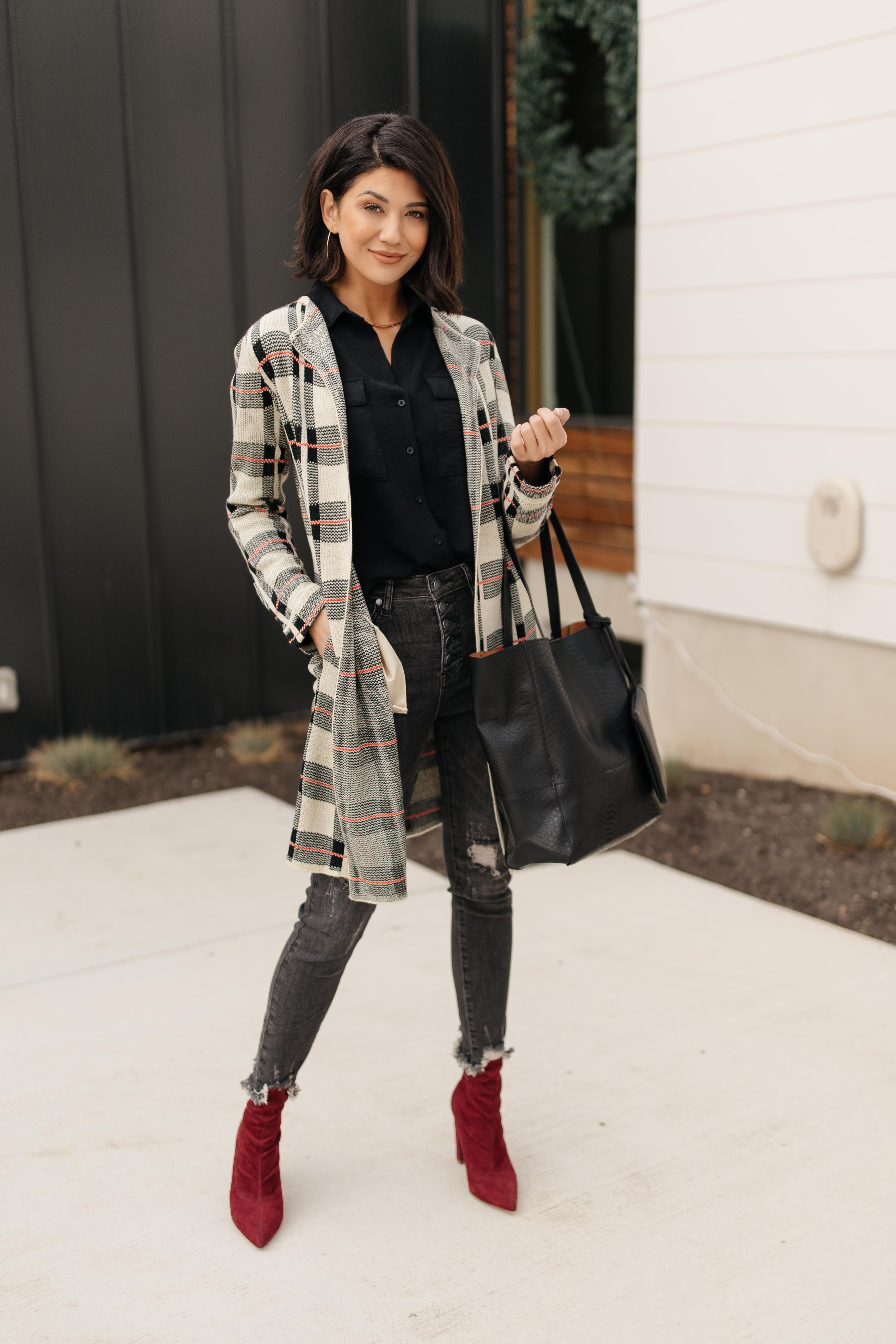 Business Casual Cardigan in Plaid