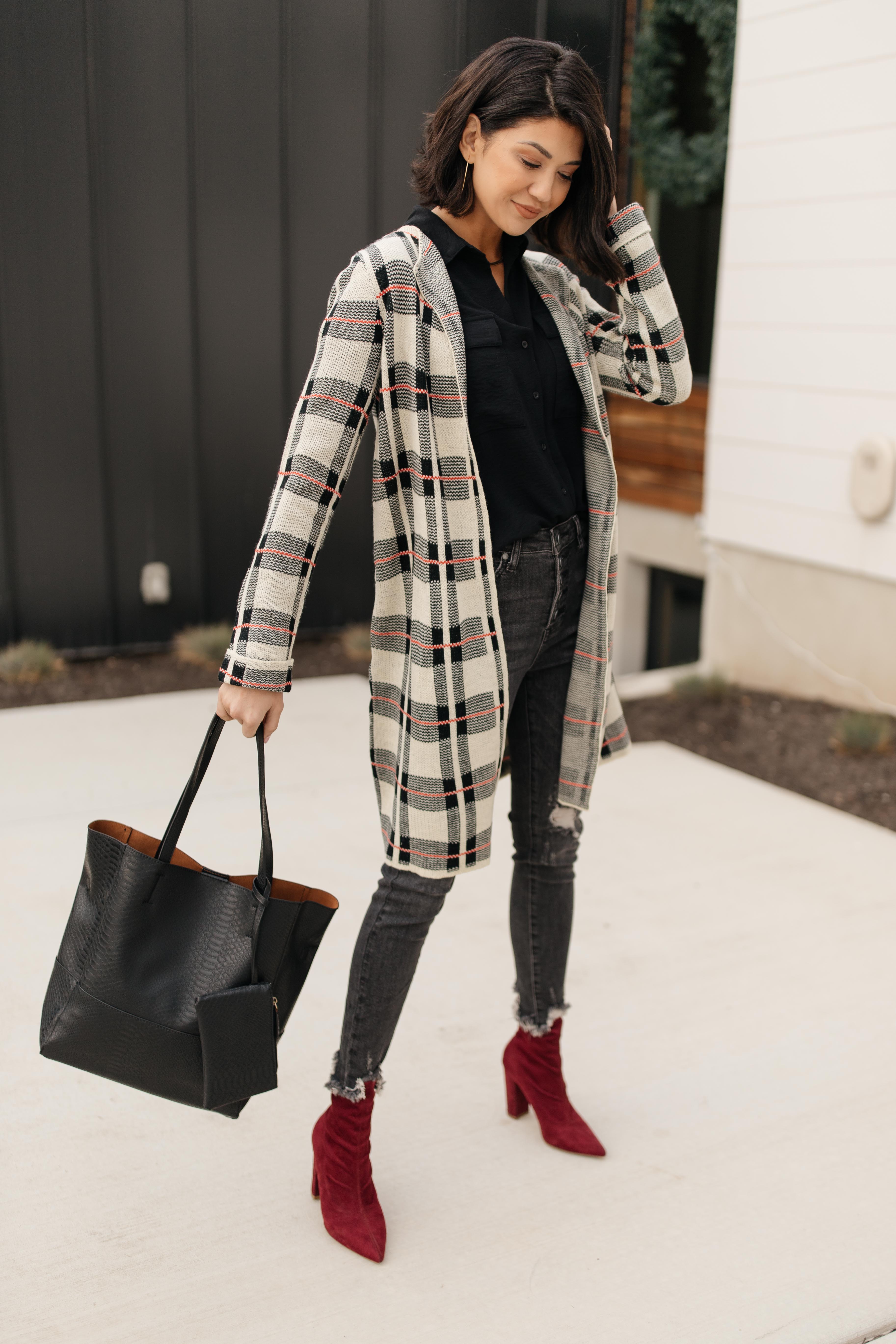 Business Casual Cardigan in Plaid