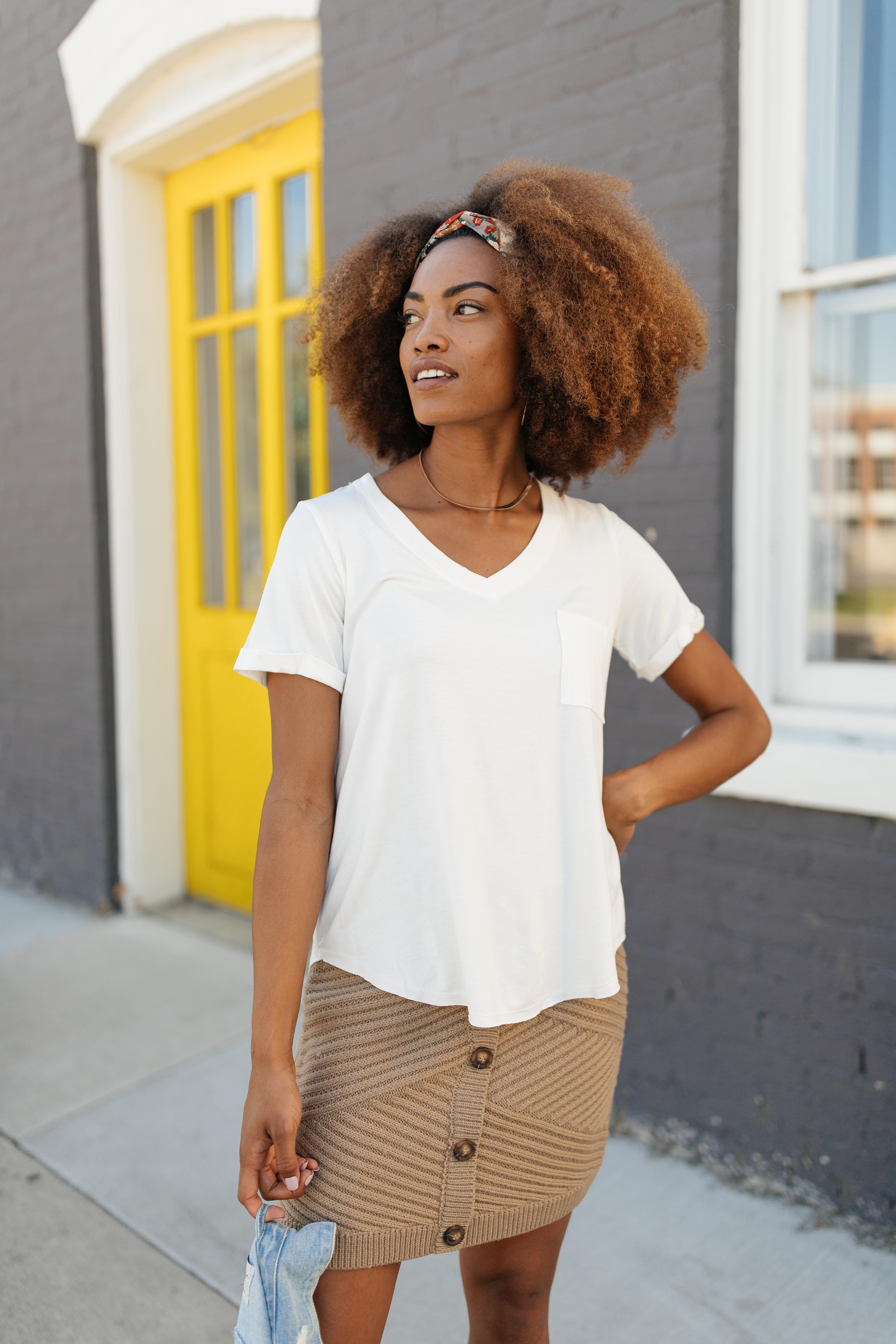 Essential V-Neck Tee In Ivory