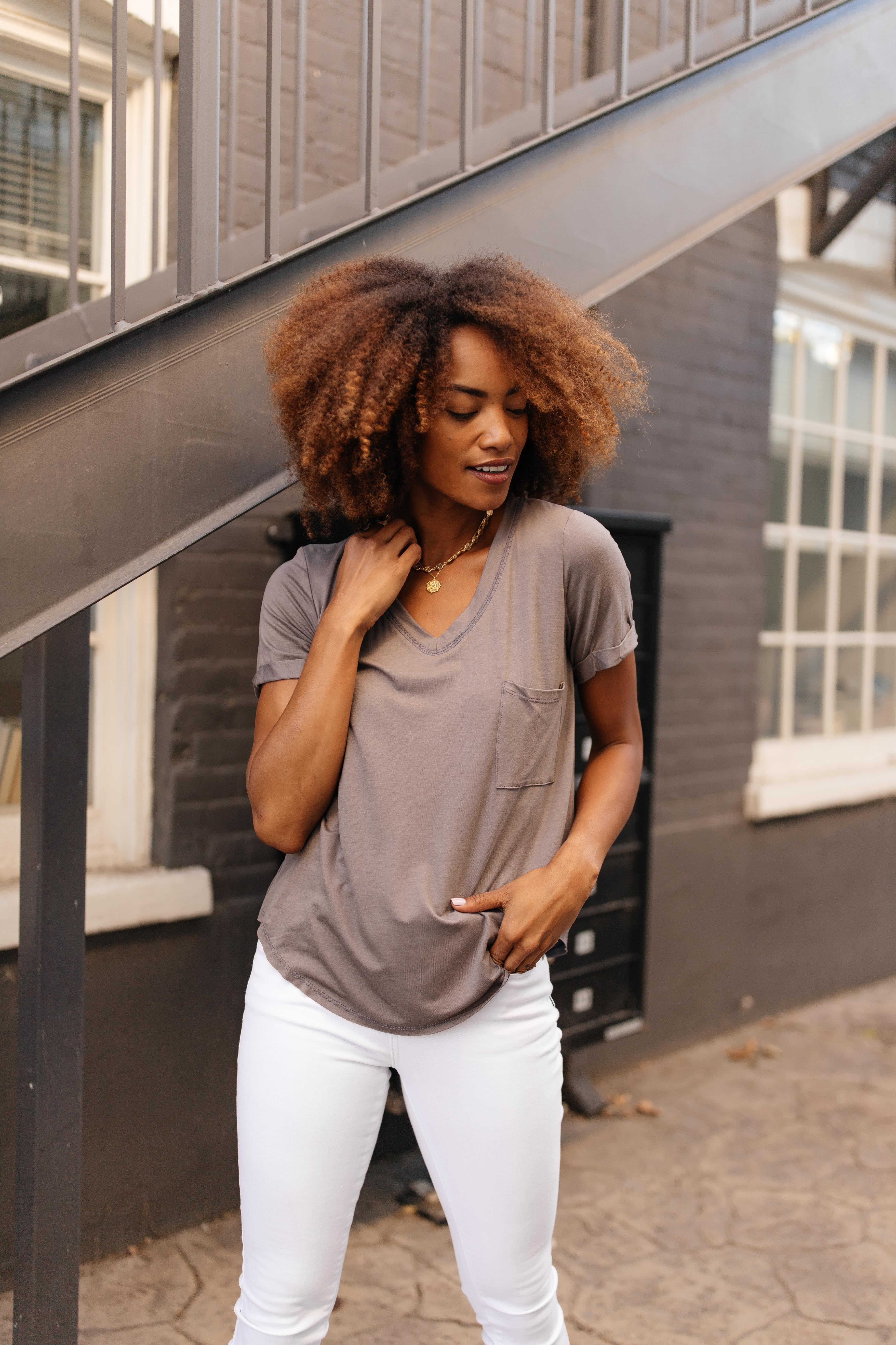 Essential V-Neck Tee In Mocha