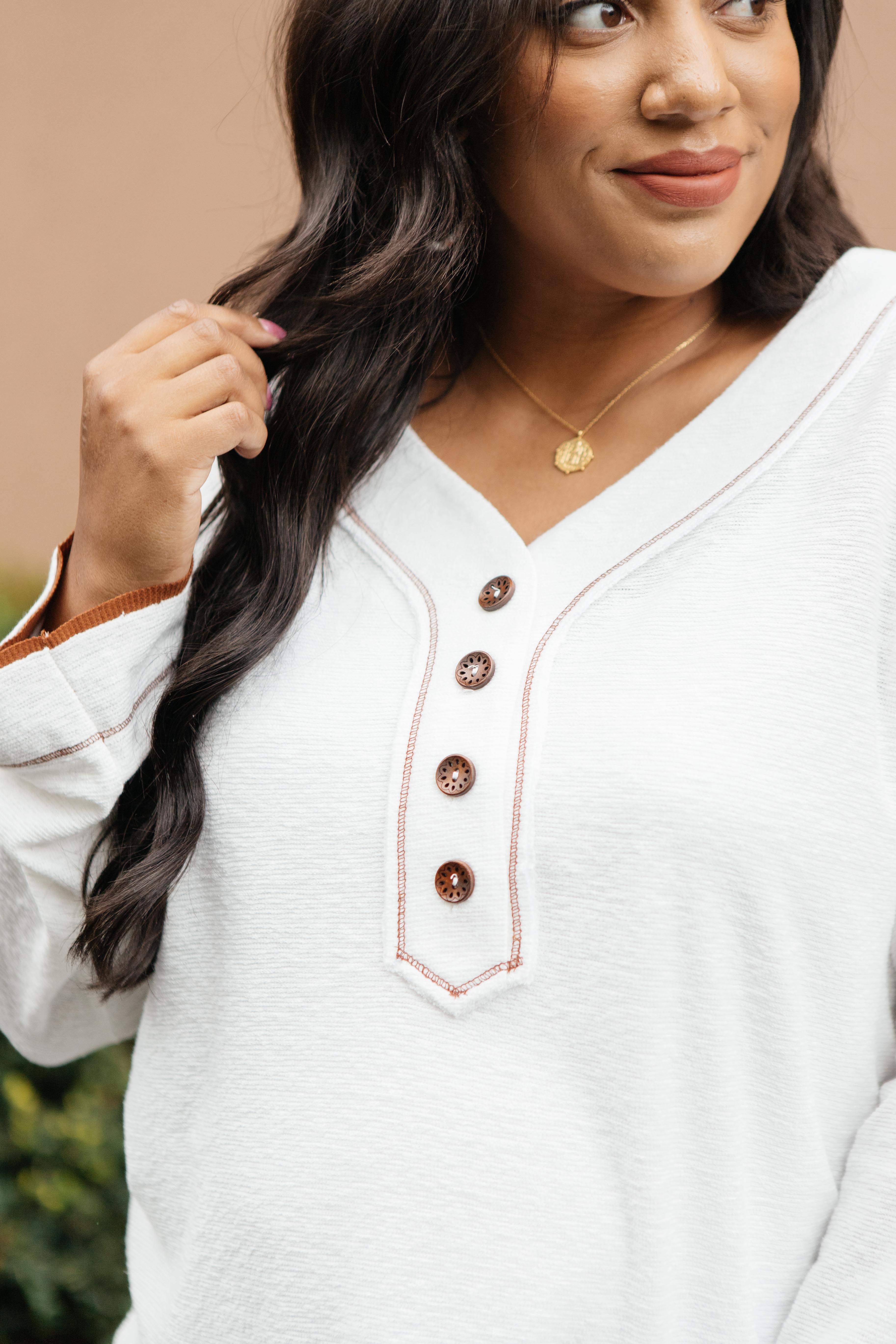 Fine Line Details Top