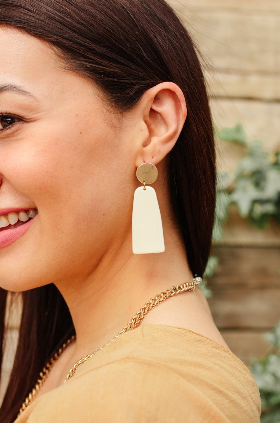 Getaway Drop Earrings in Ivory