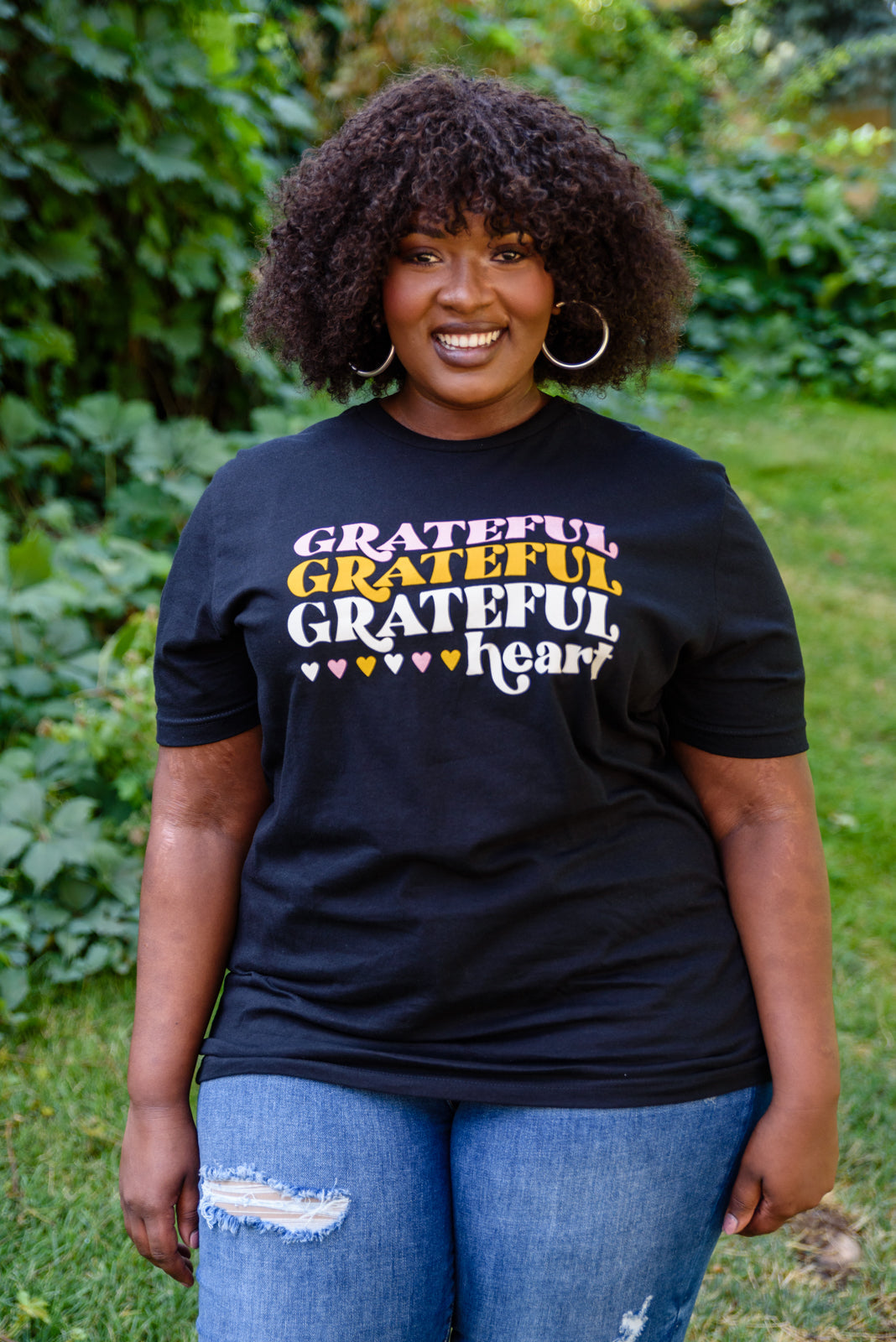 Grateful Heart Graphic T-Shirt In Black