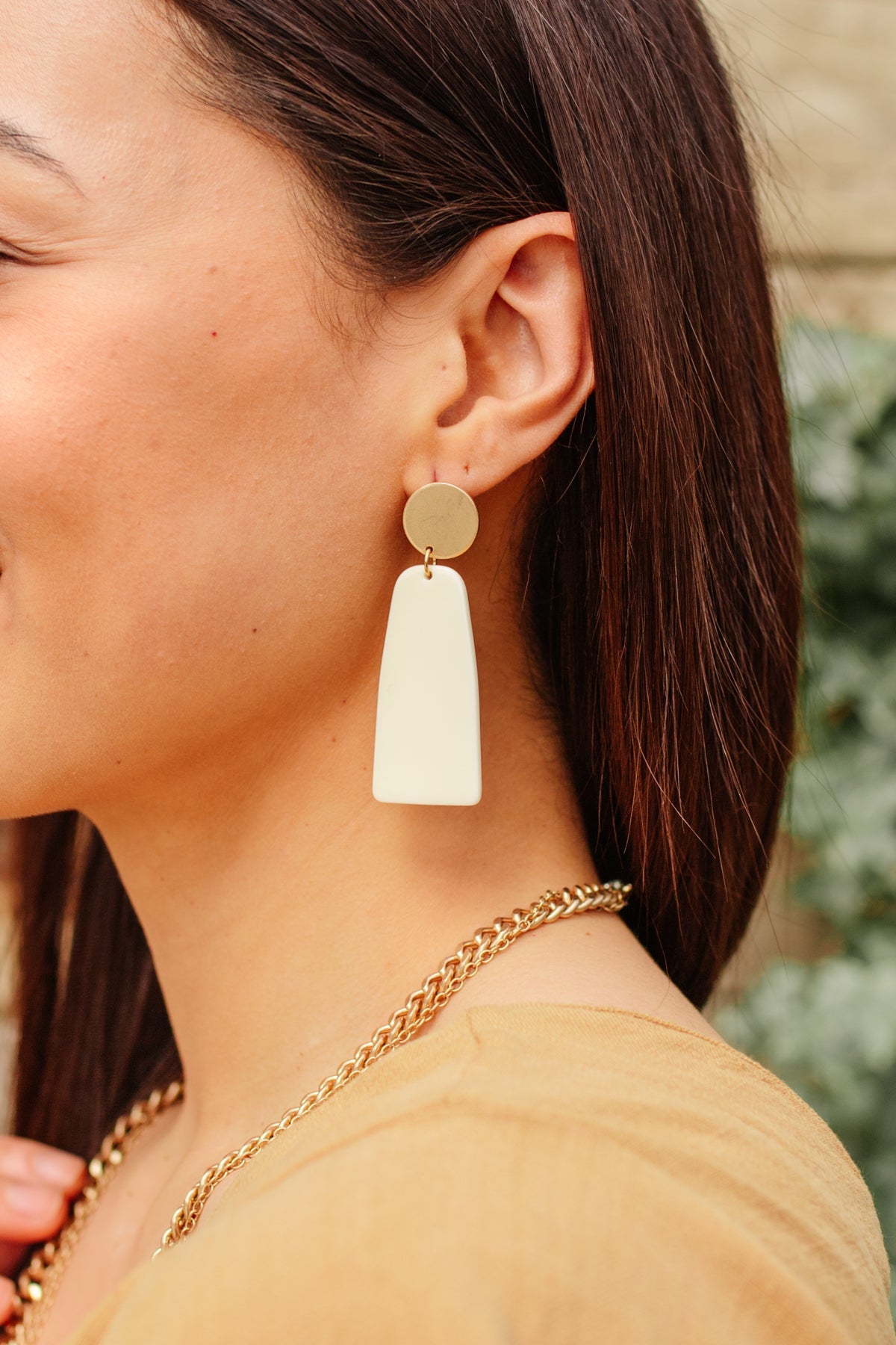 Getaway Drop Earrings in Ivory