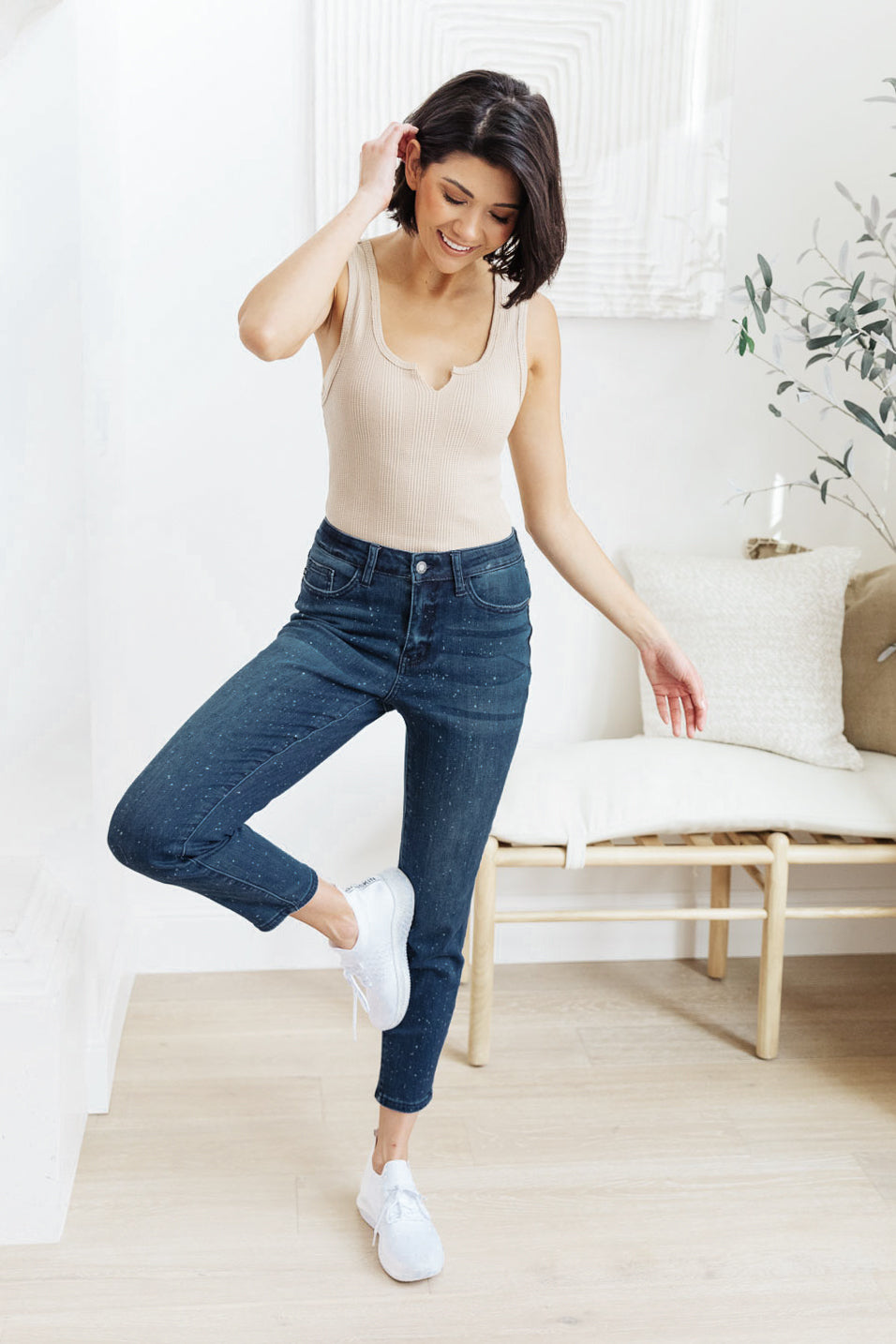 Mid-Rise Relaxed Fit Mineral Wash Jeans