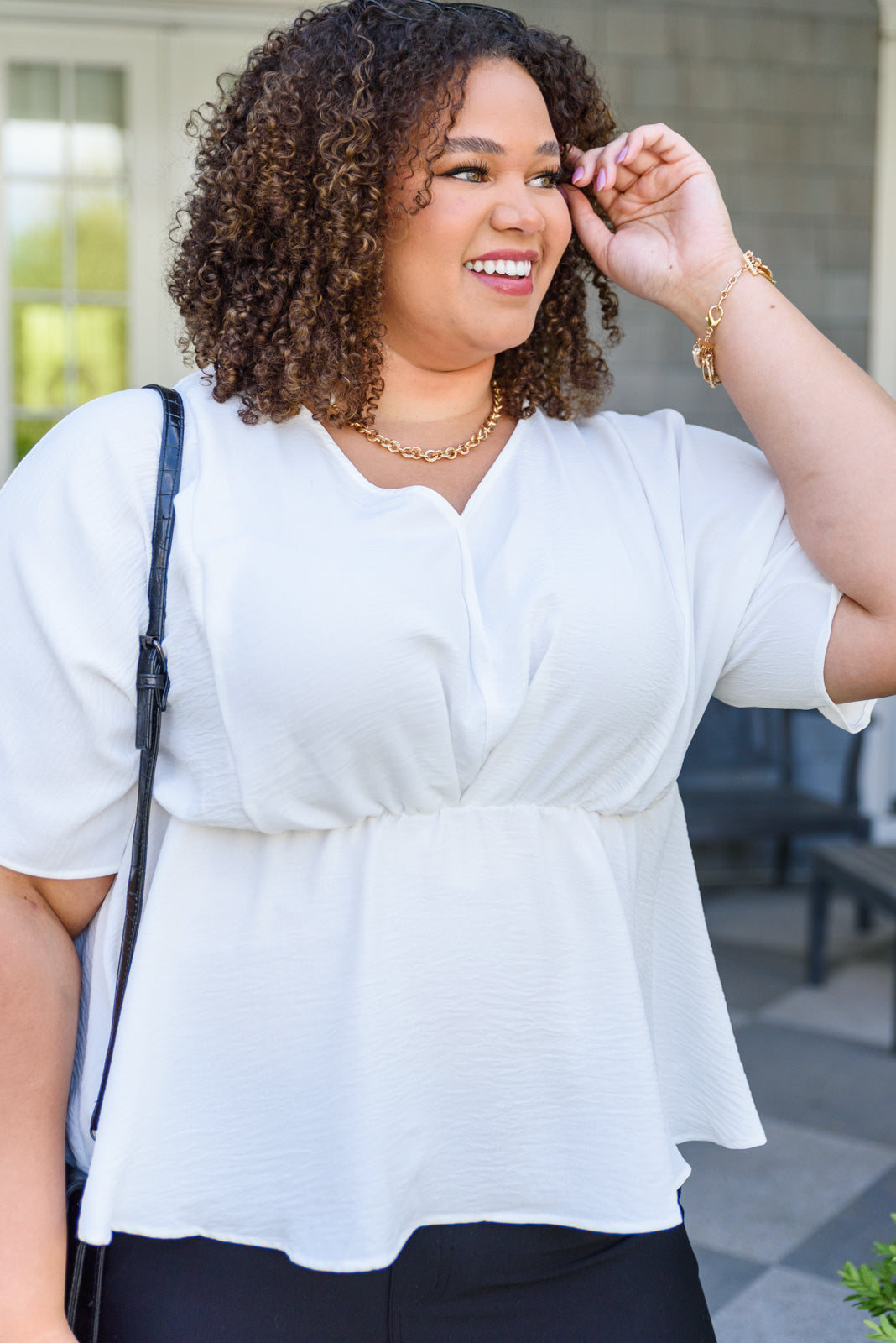 Ms. Chic White Blouse