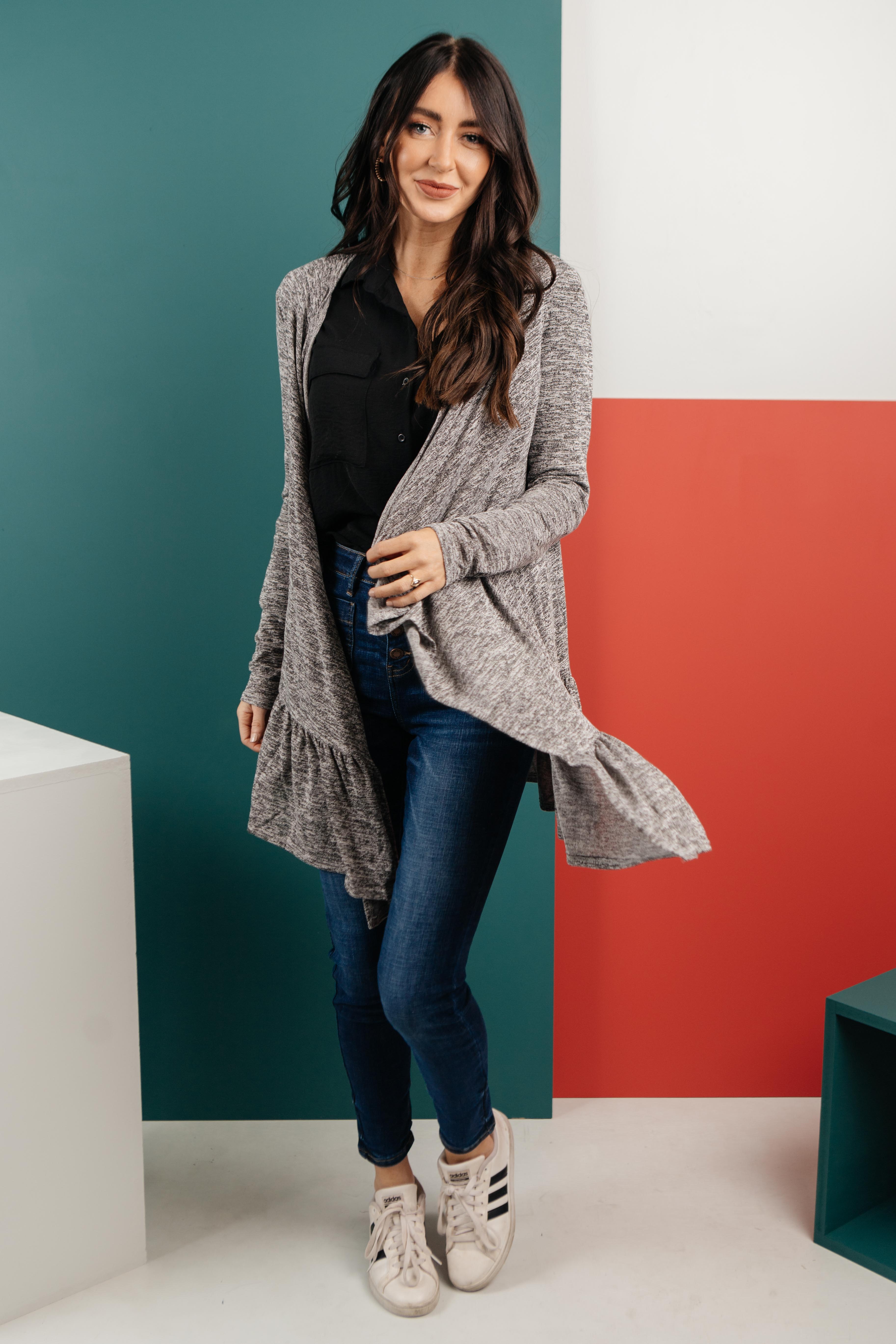 The Avalynn Heathered Cardigan in Smoky Coal