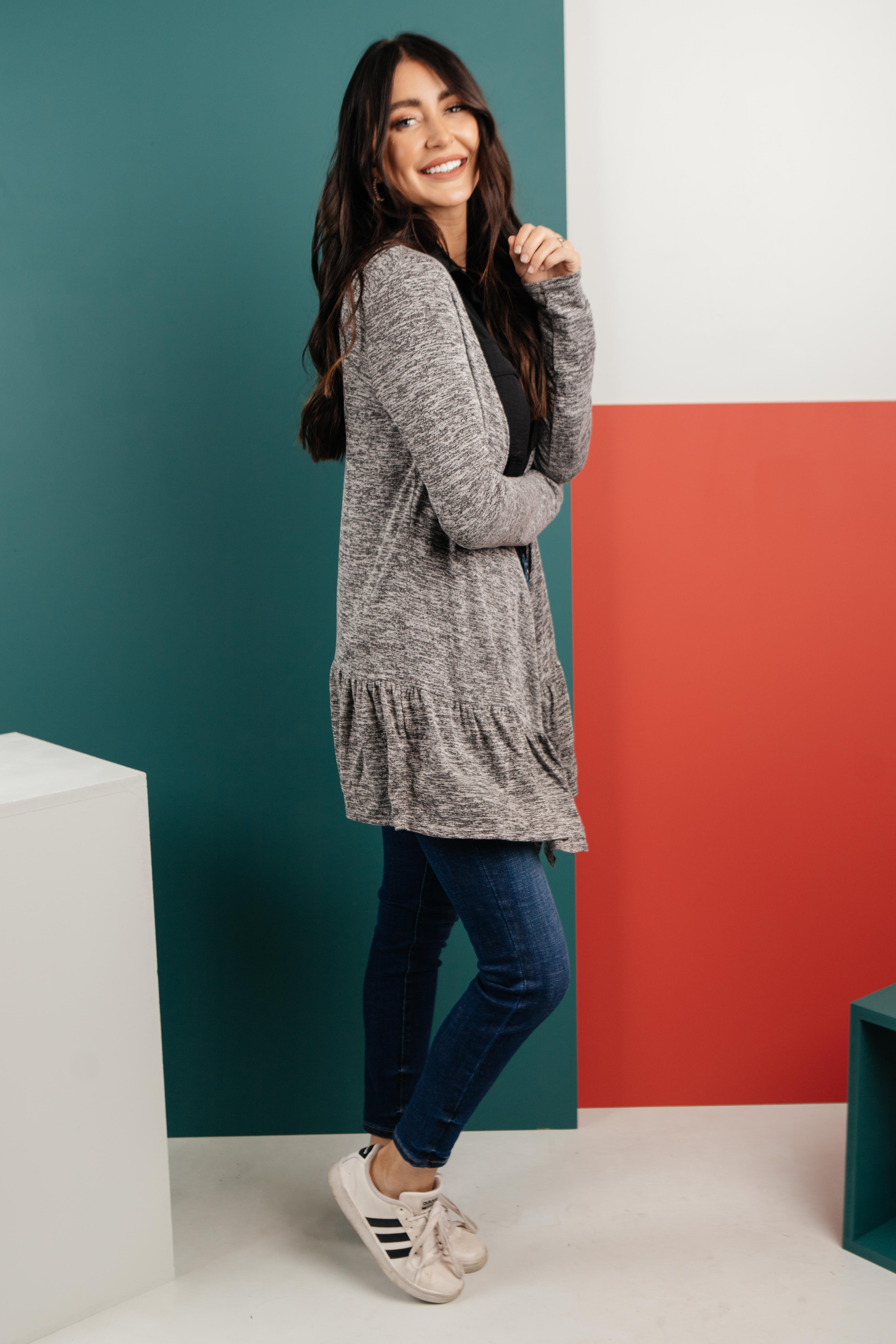 The Avalynn Heathered Cardigan in Smoky Coal