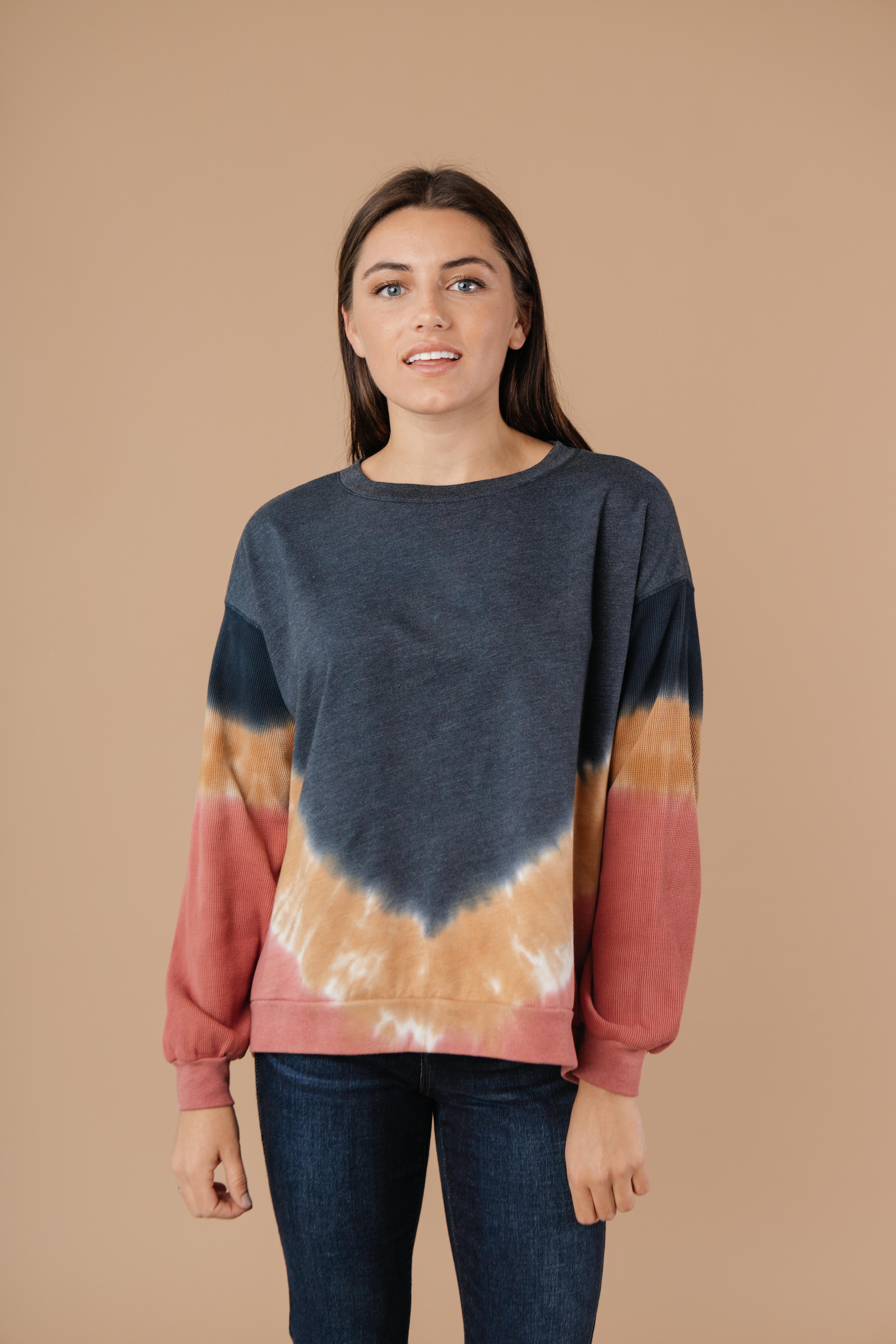 Tie Dye Chevron Pullover In Blue