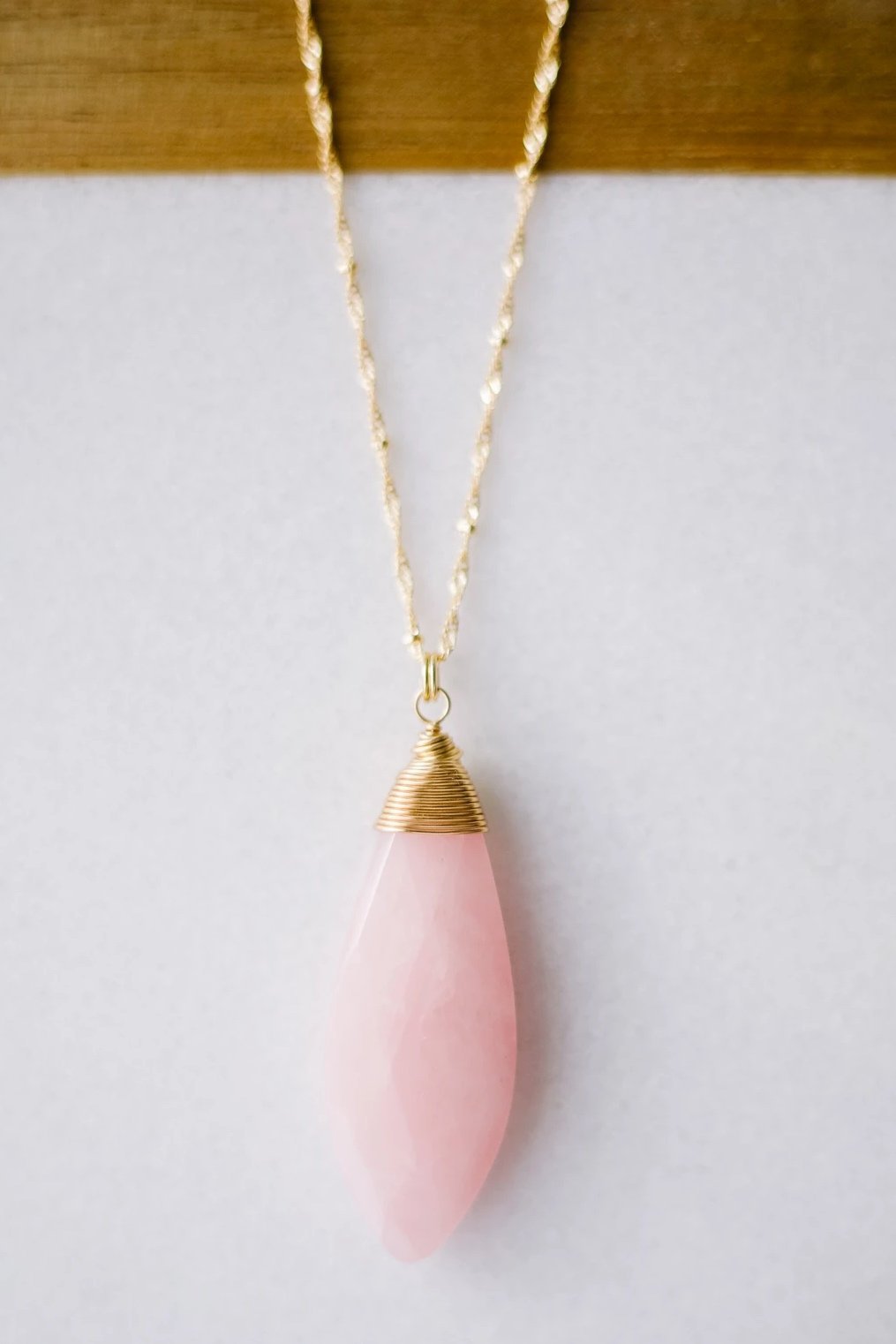 Au Naturel Stone Pendant In Rose Quartz