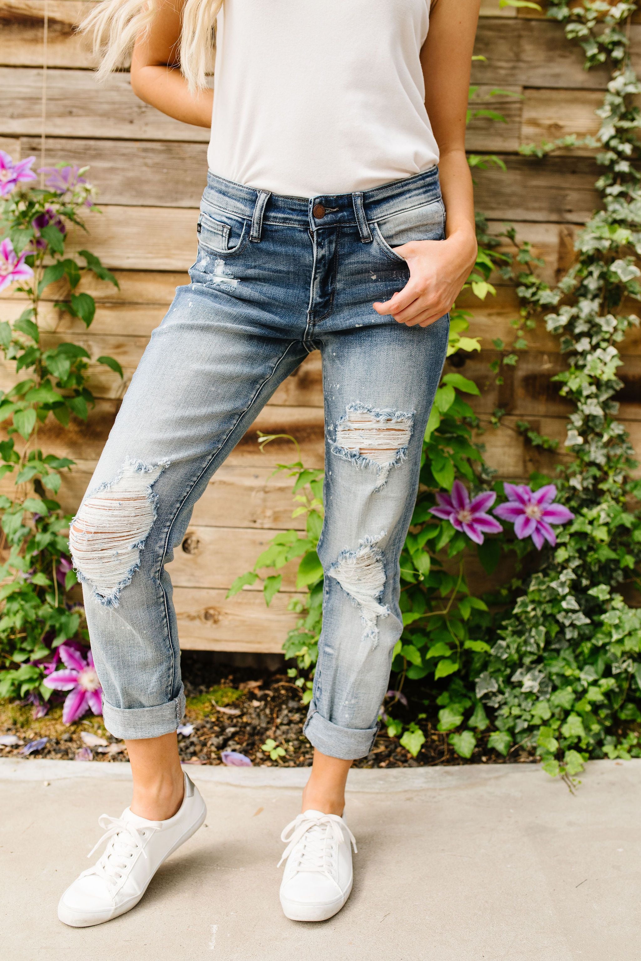 Beach Splash Destroyed Boyfriend Jeans