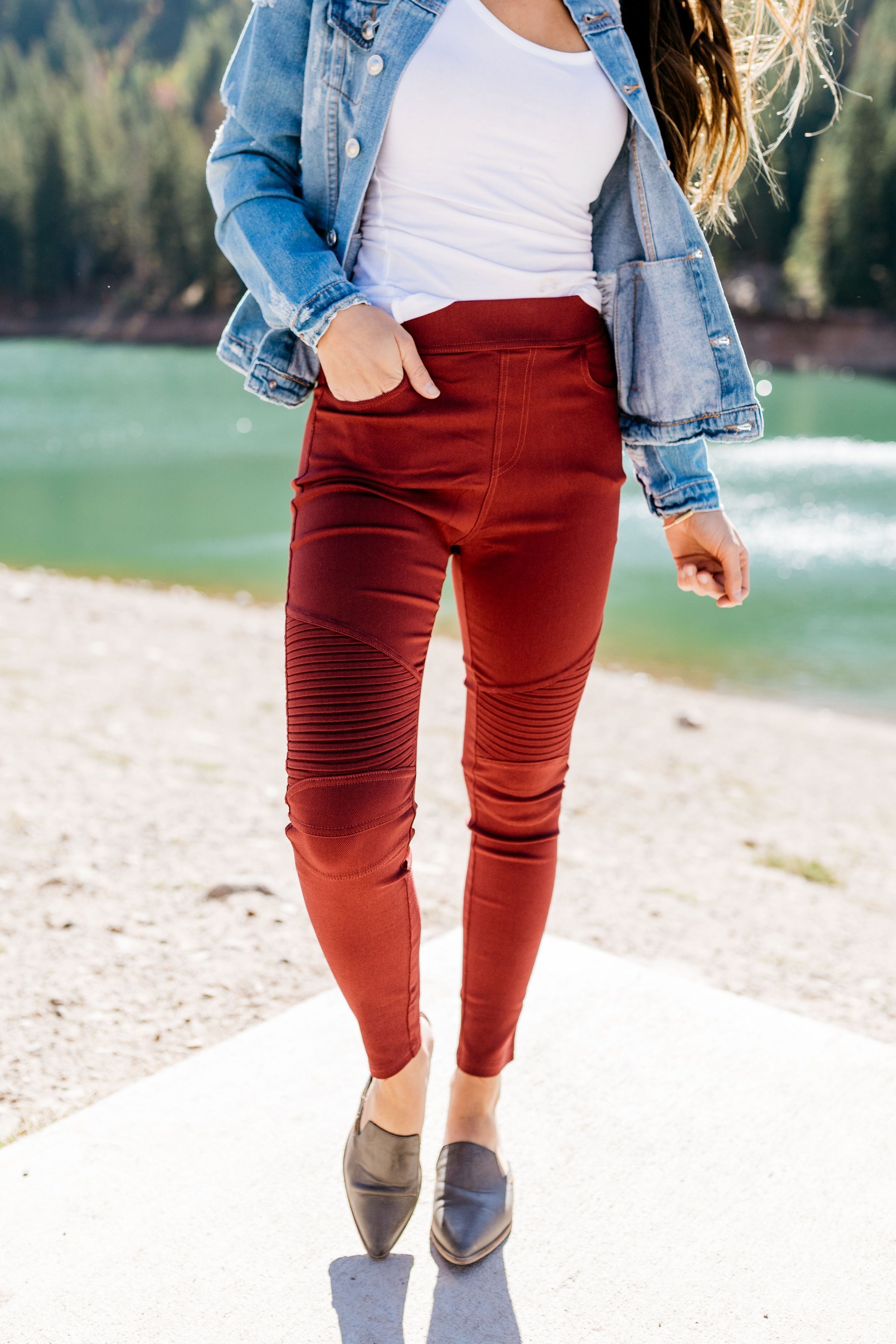 Beguiling Moto Jegging In Burgundy