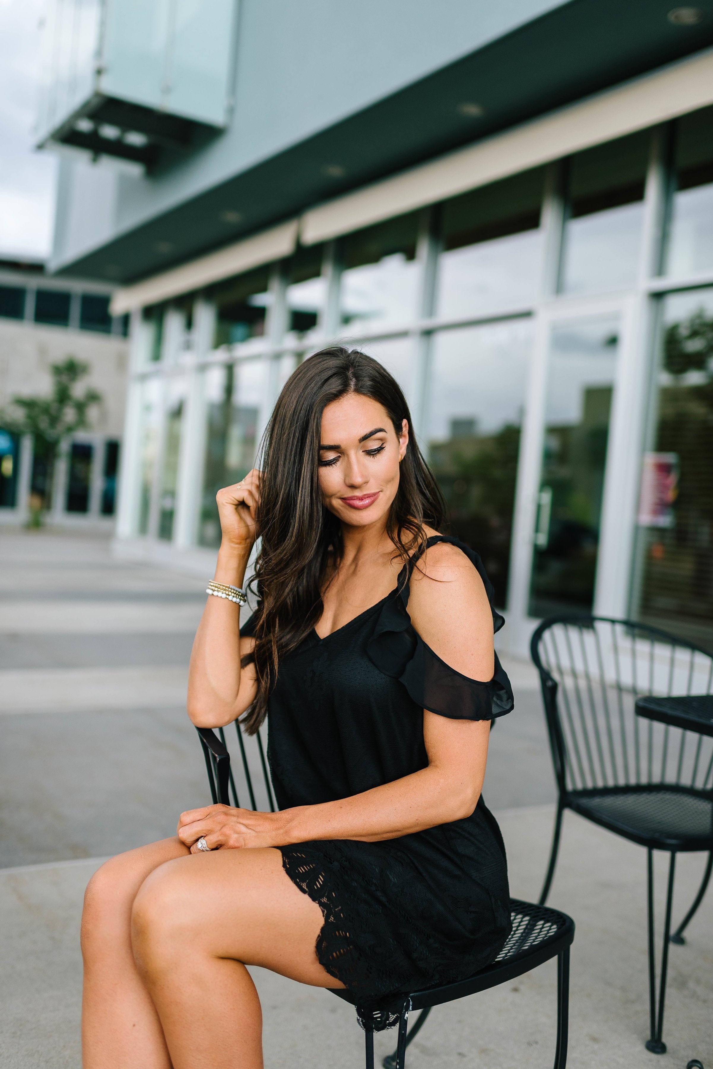 Black Lace Cold Shoulders Dress