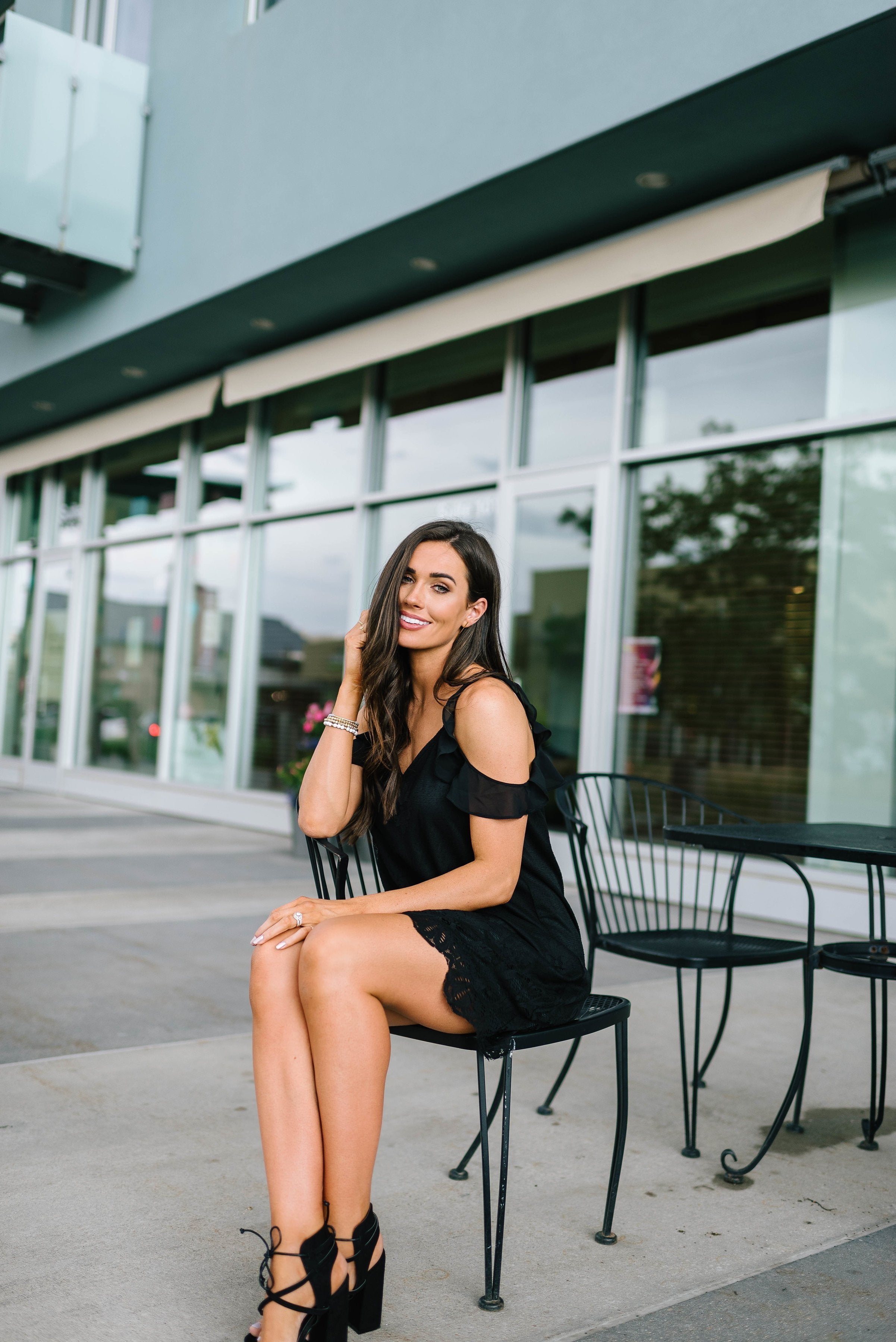 Black Lace Cold Shoulders Dress