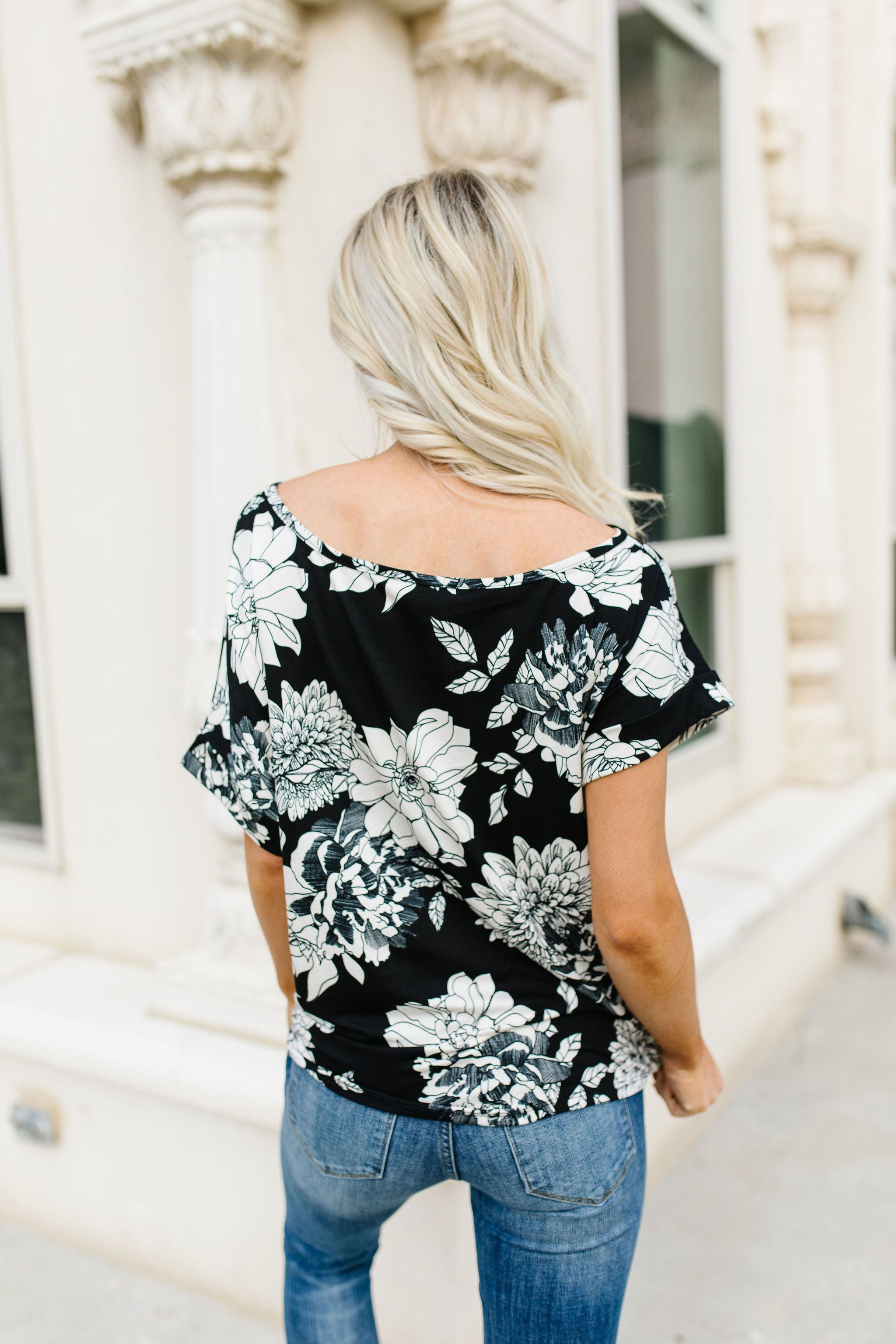 Black & White Flower Garden Top