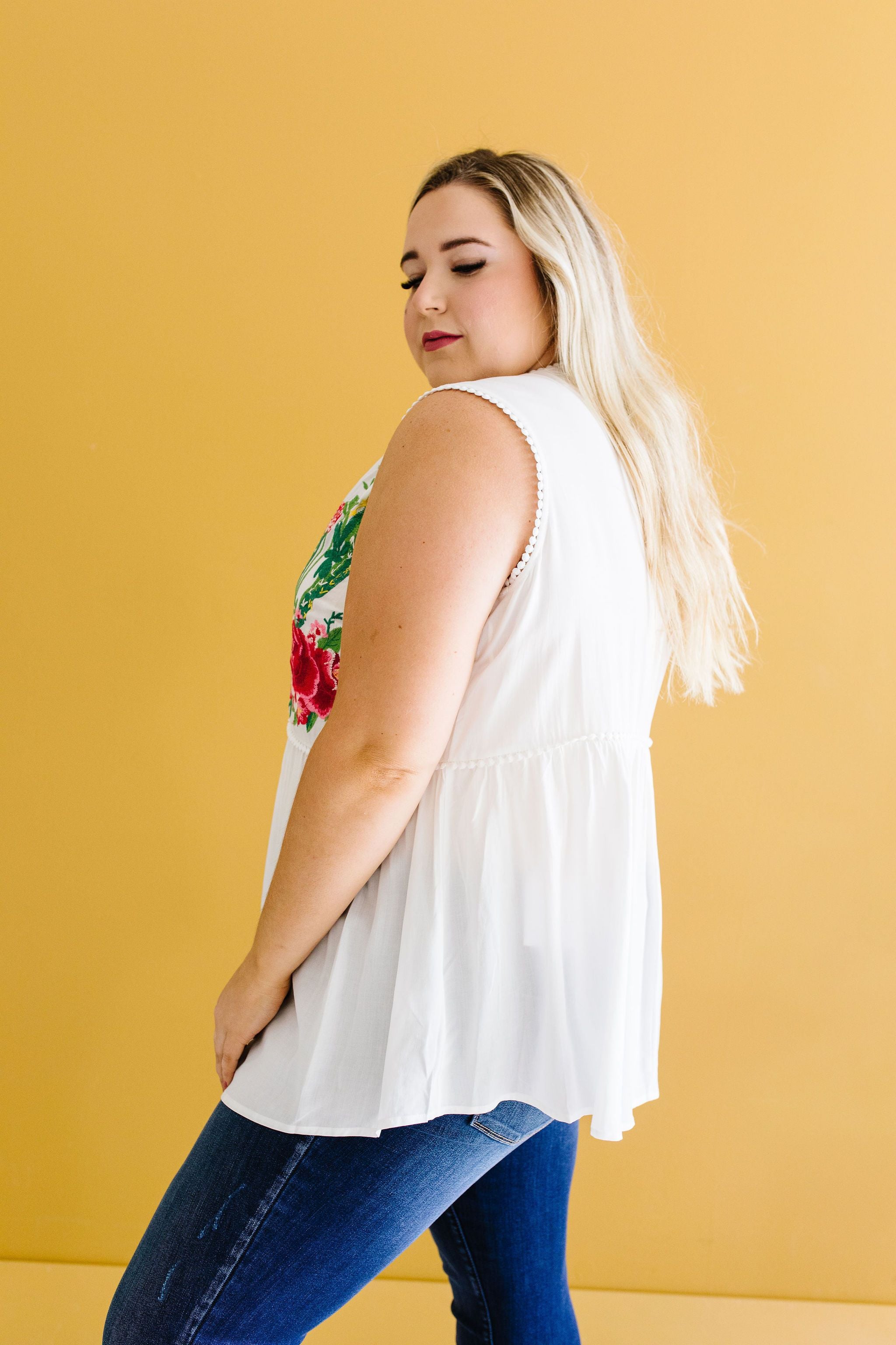 Bloom In The Desert Embroidered Top In Ivory