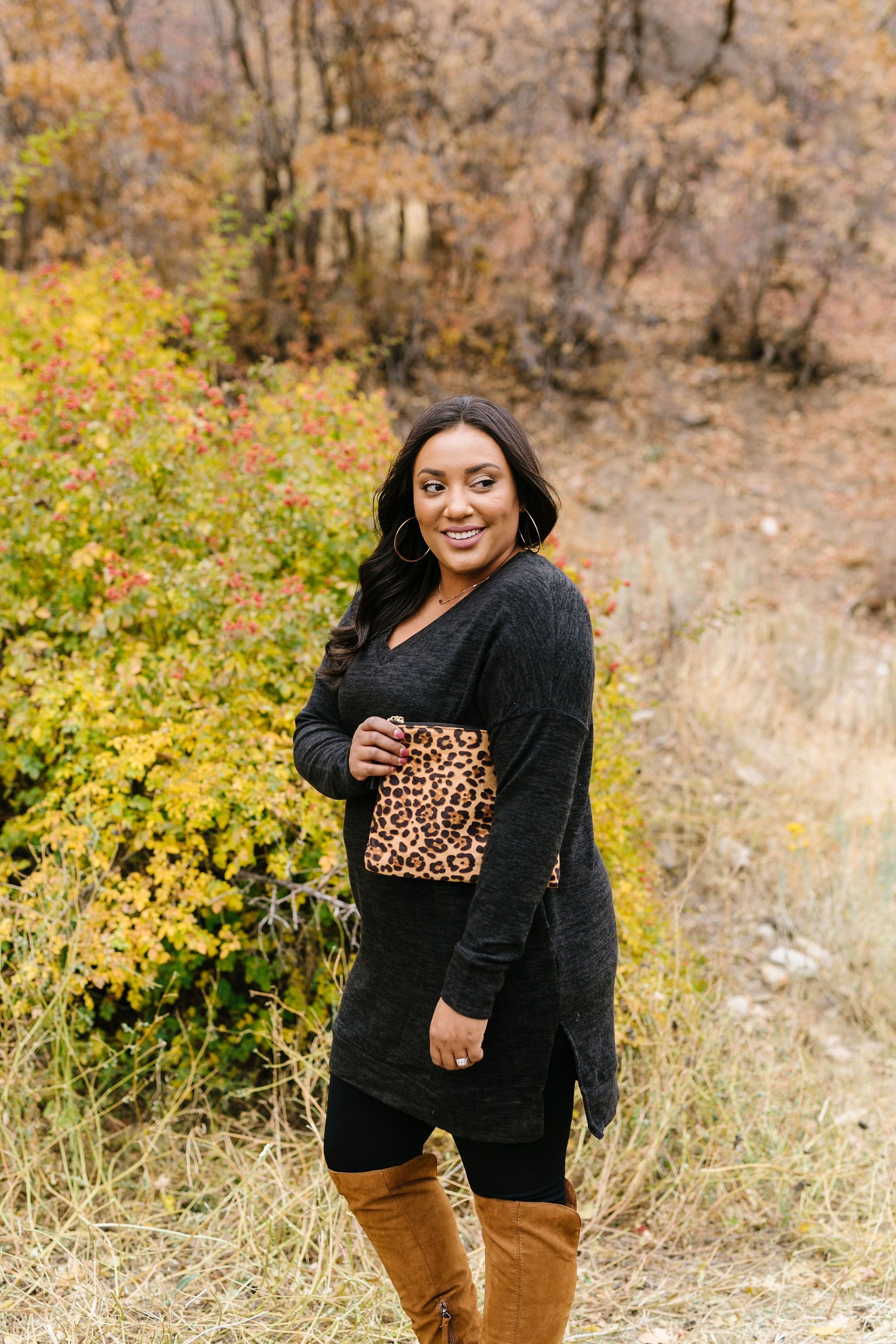 Brushed Melange V-Neck Sweater In Black