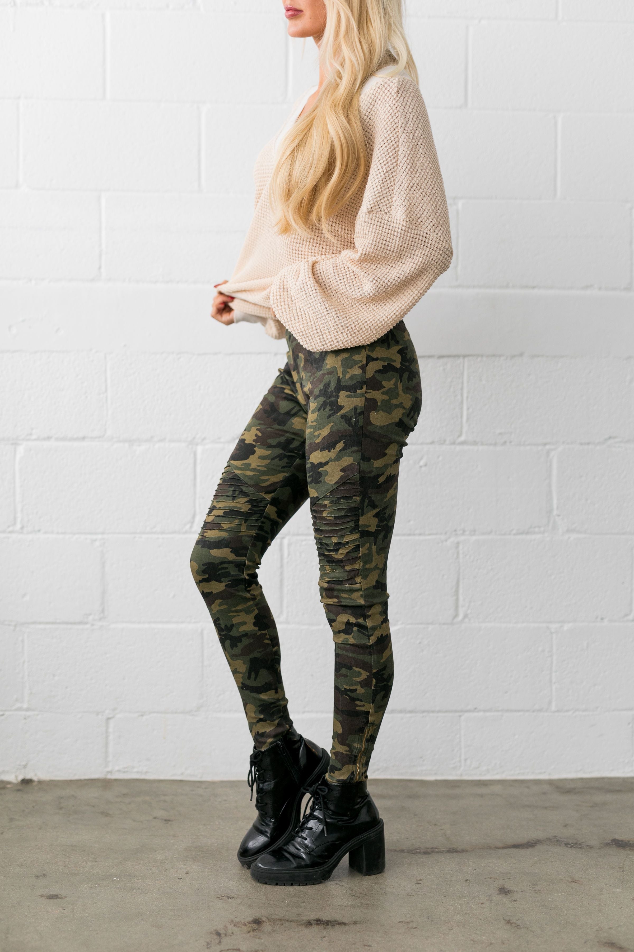 Can't Beat Camo Moto Pants