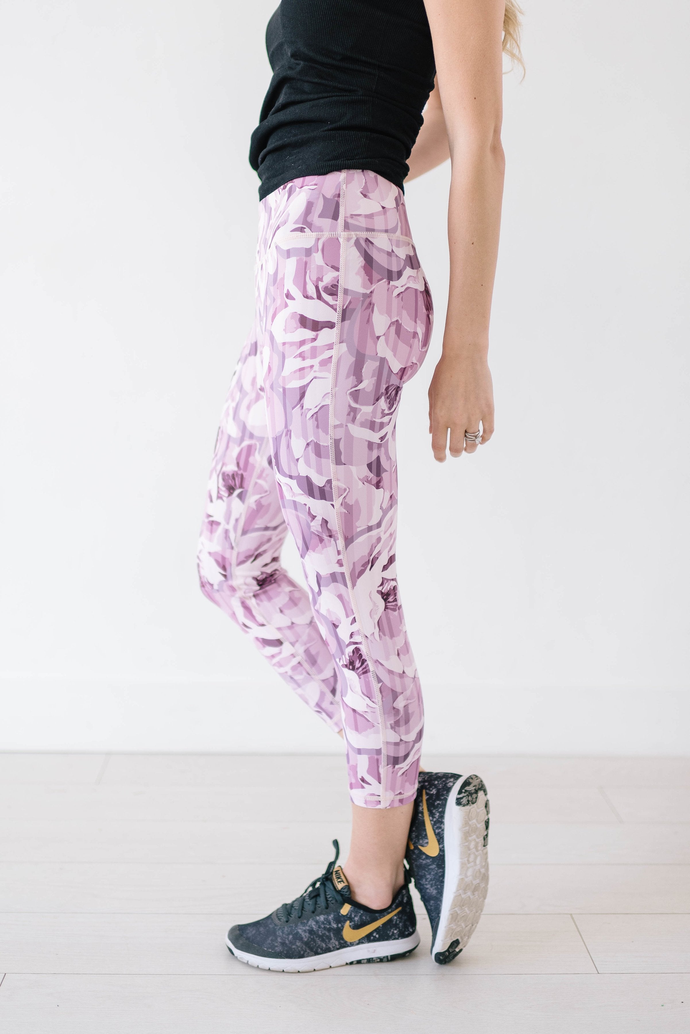 Chasing Dreams Lilac Leggings