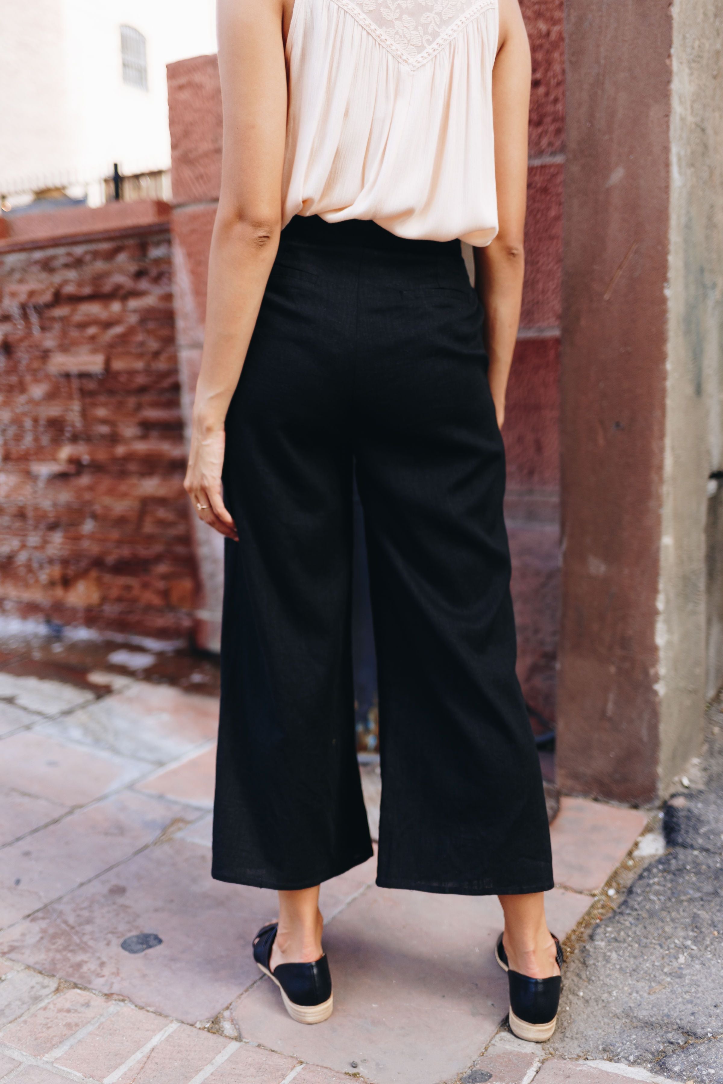 Clarissa Cropped Trousers