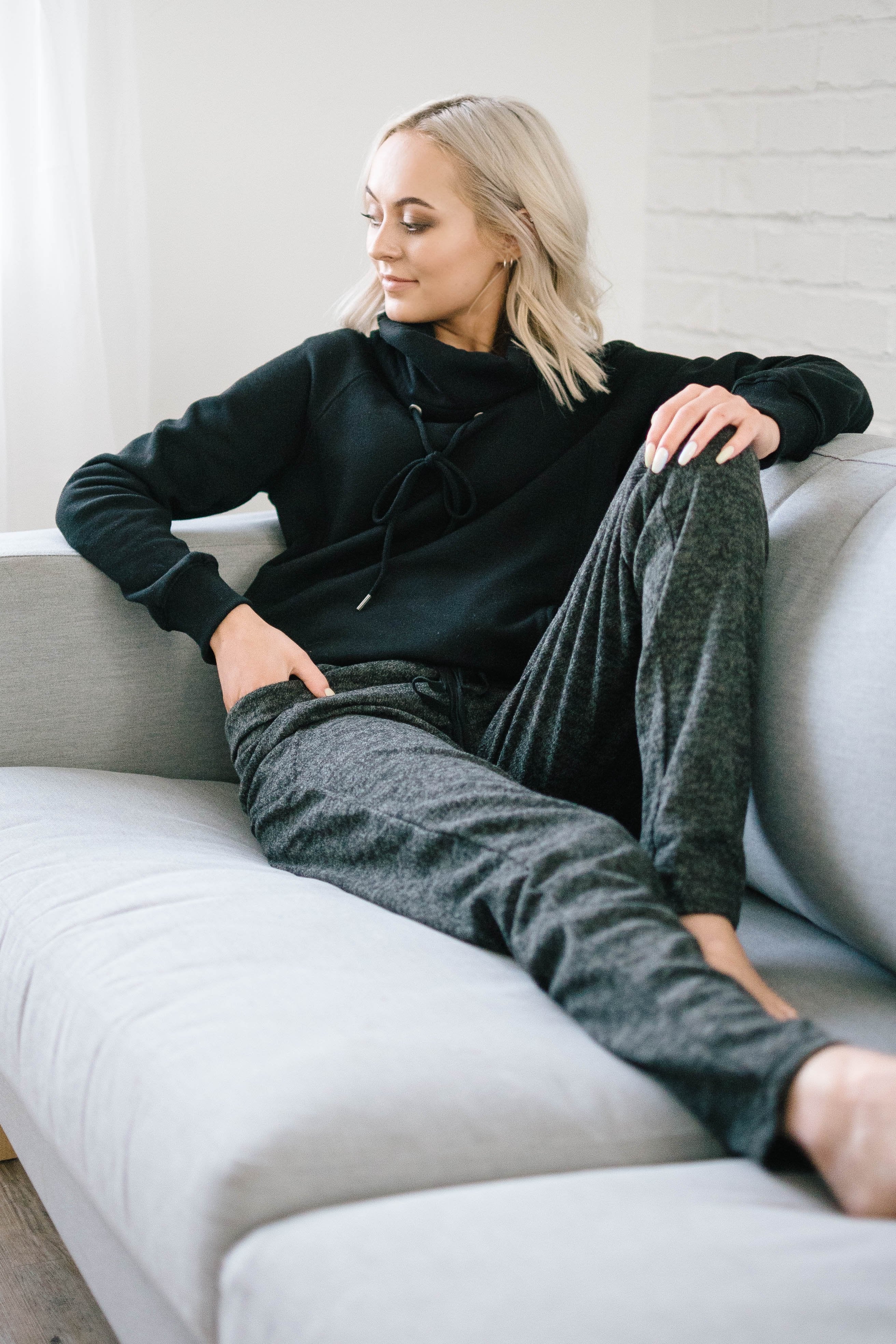 Cozy Joggers with Side Pockets in Charcoal