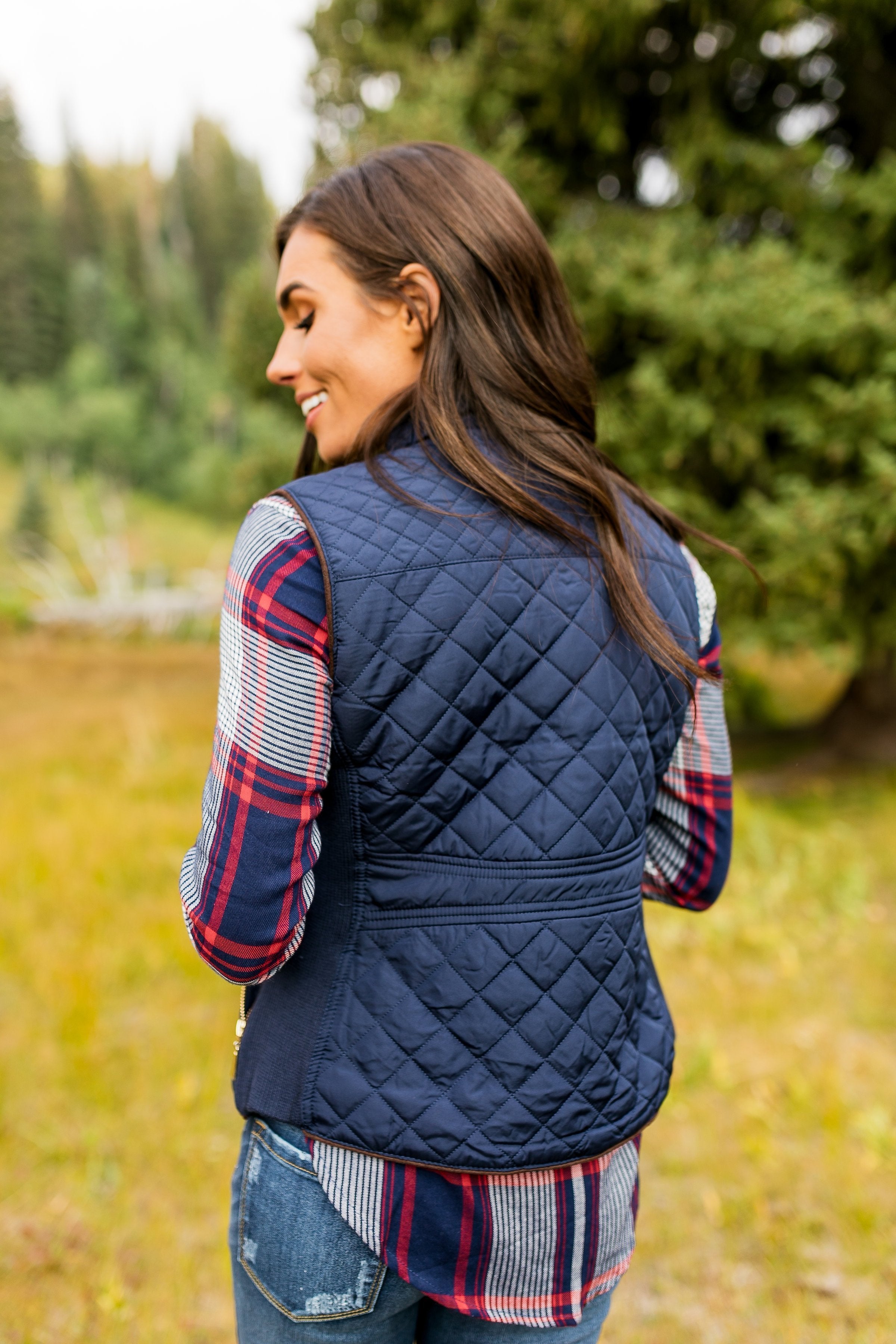 Diamond In the Rough Vest In Navy