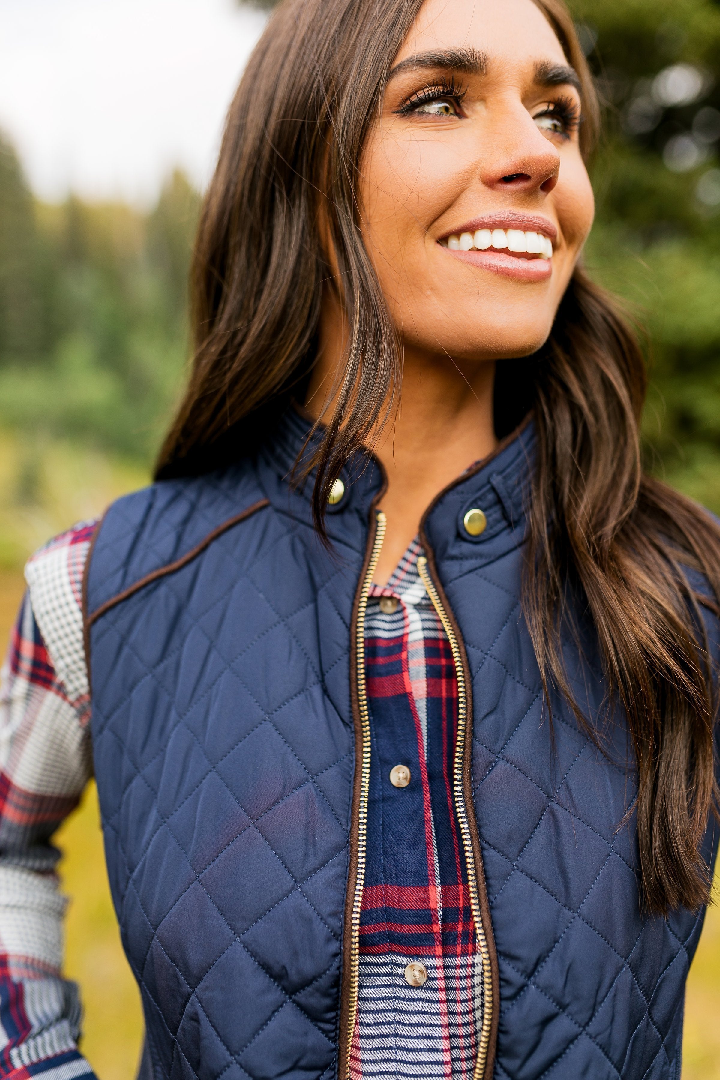 Diamond In the Rough Vest In Navy