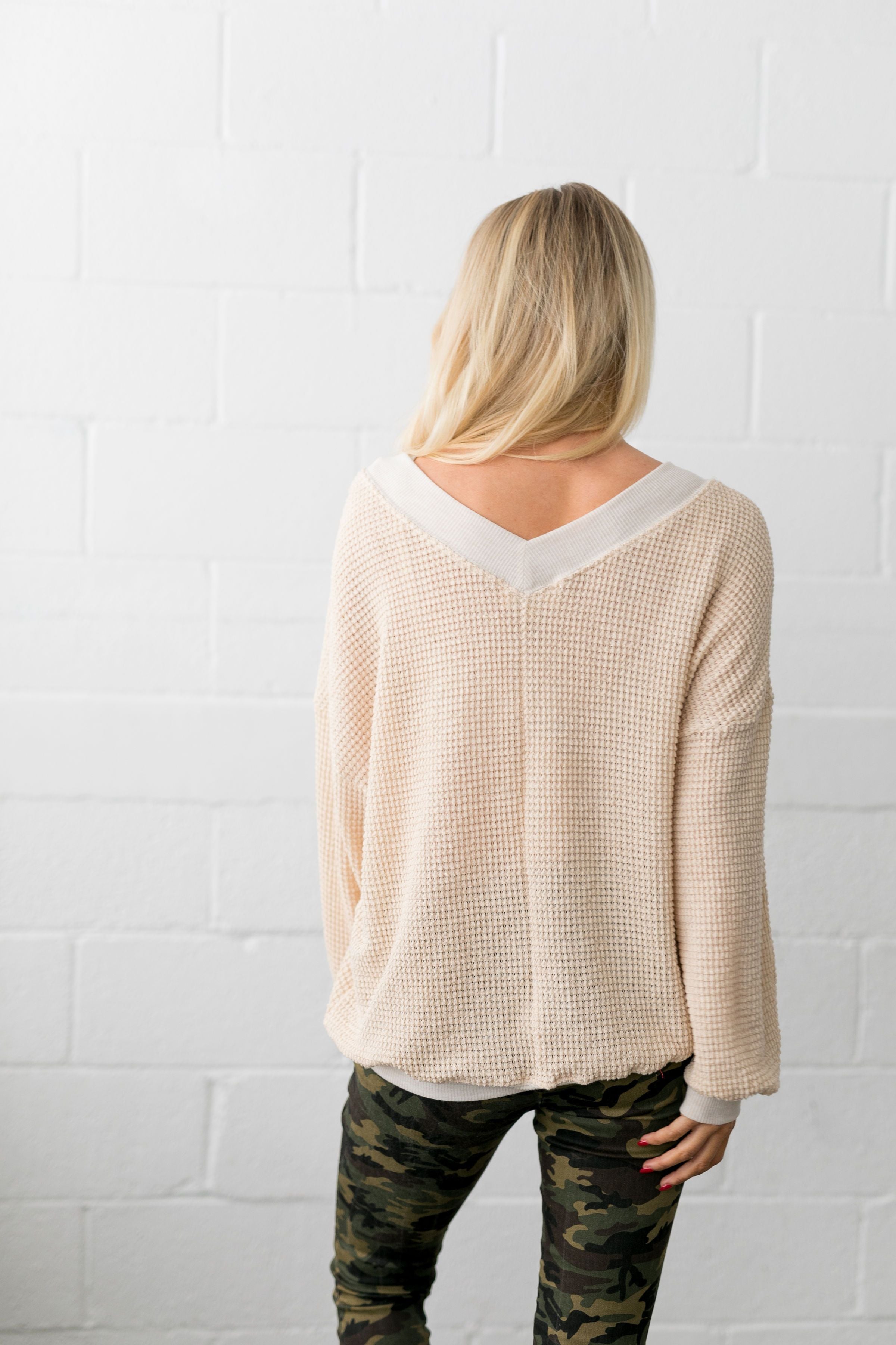 Double V Waffle Knit Top In Natural