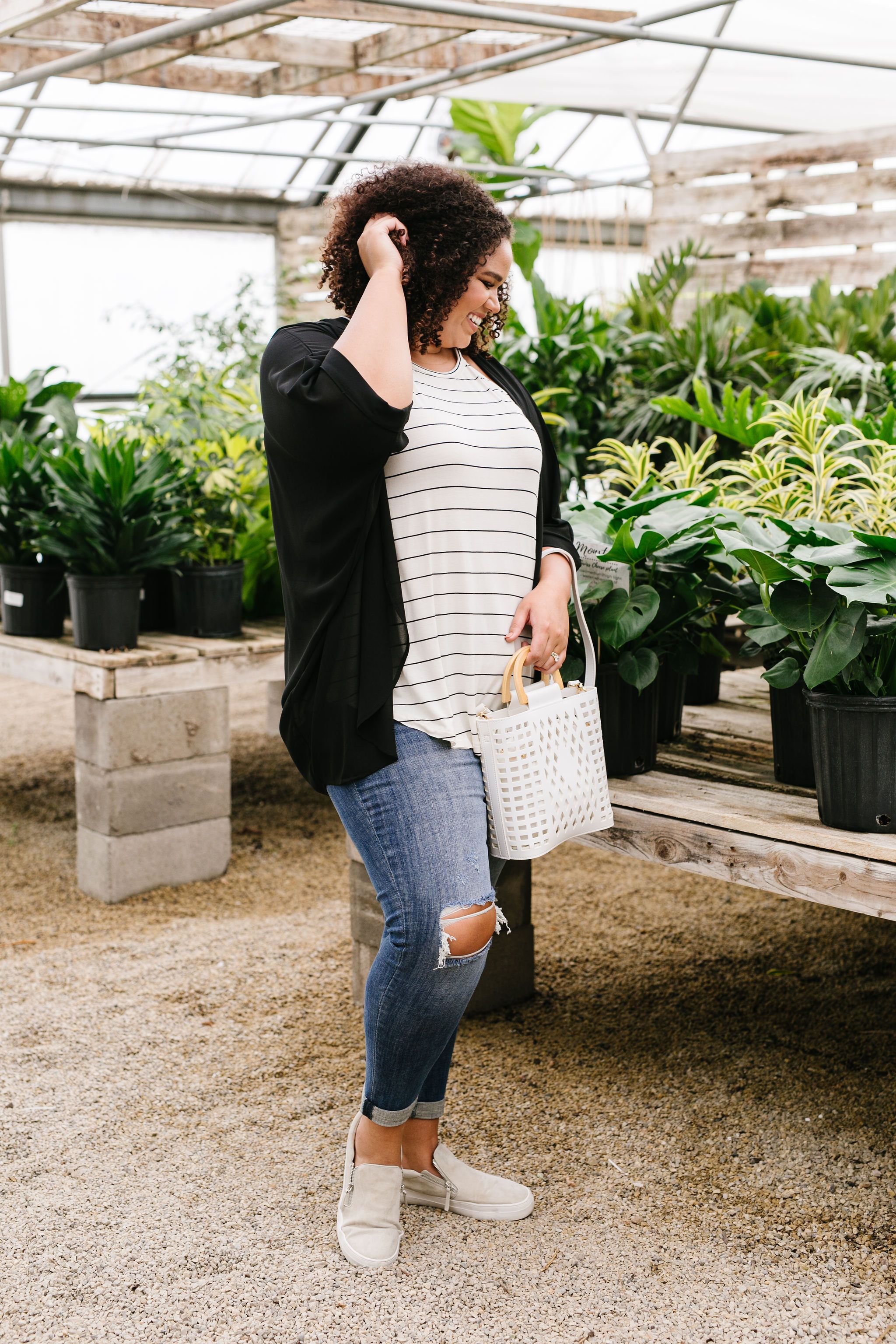 Elegant Chiffon Kimono Cardigan In Black