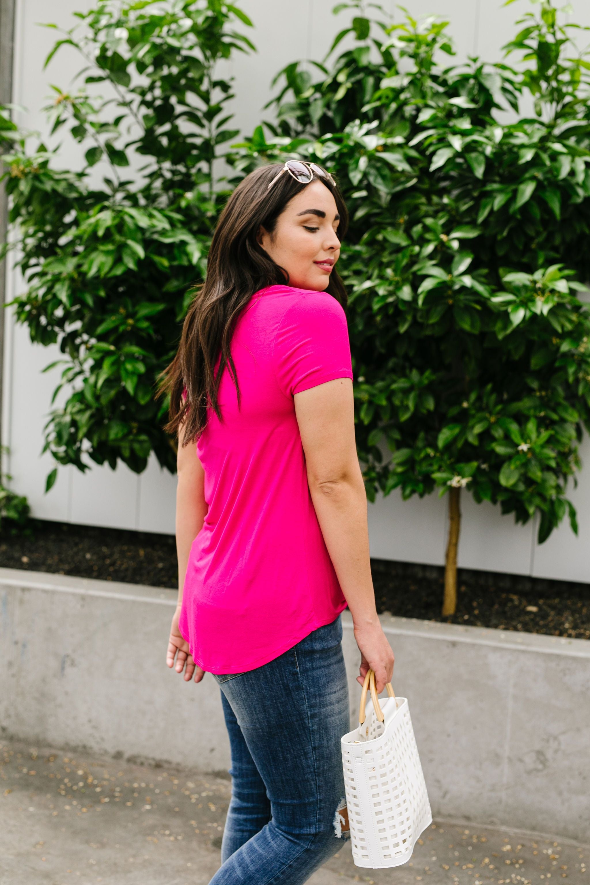 Everyday Yay V-Neck Tee In Fuchsia