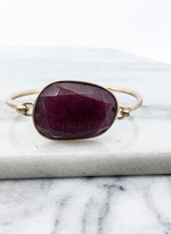 Fantastic Faceted Stone Bracelet In Burgundy