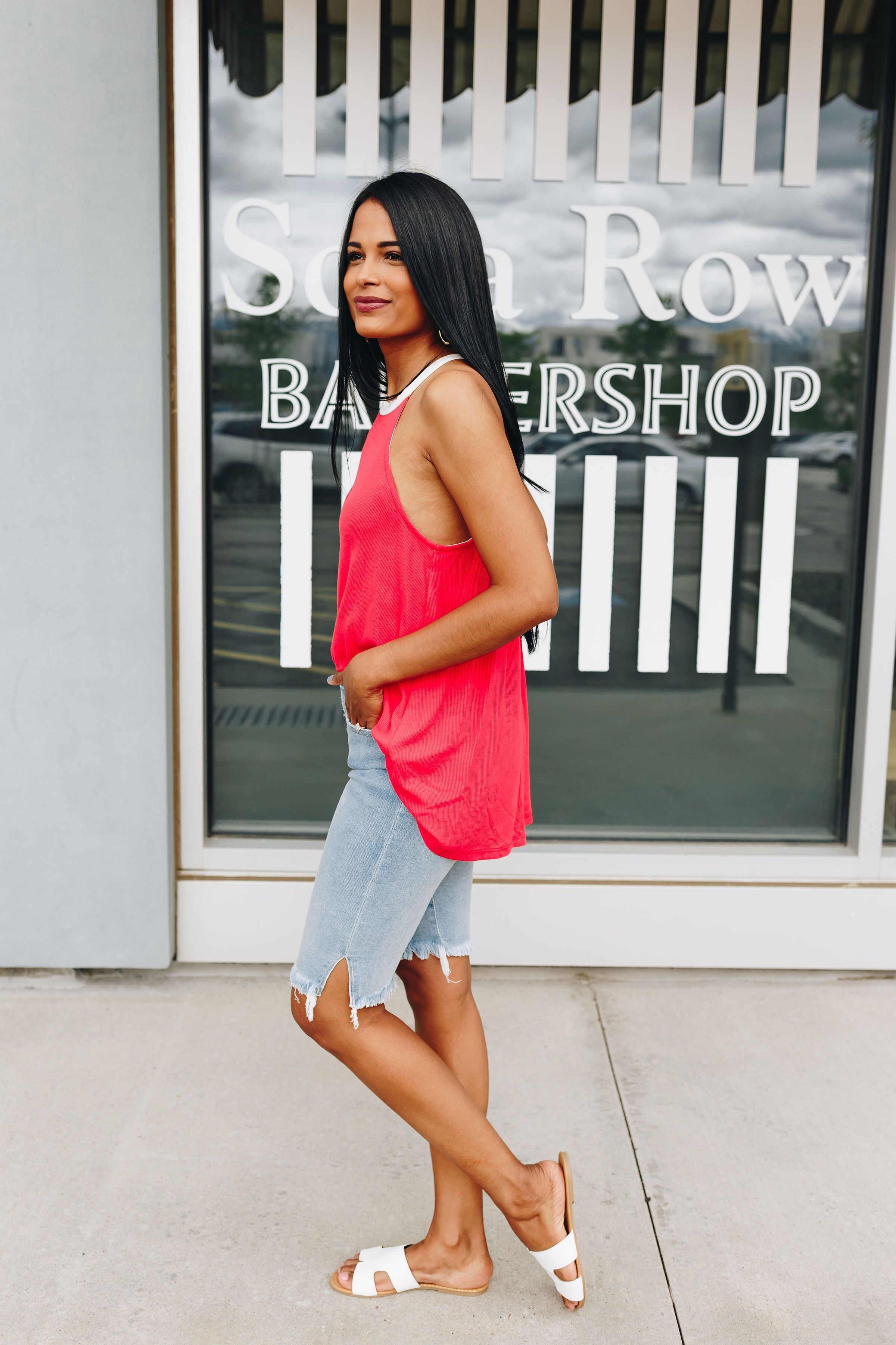 Hayden Contrast Halter In Tomato Red