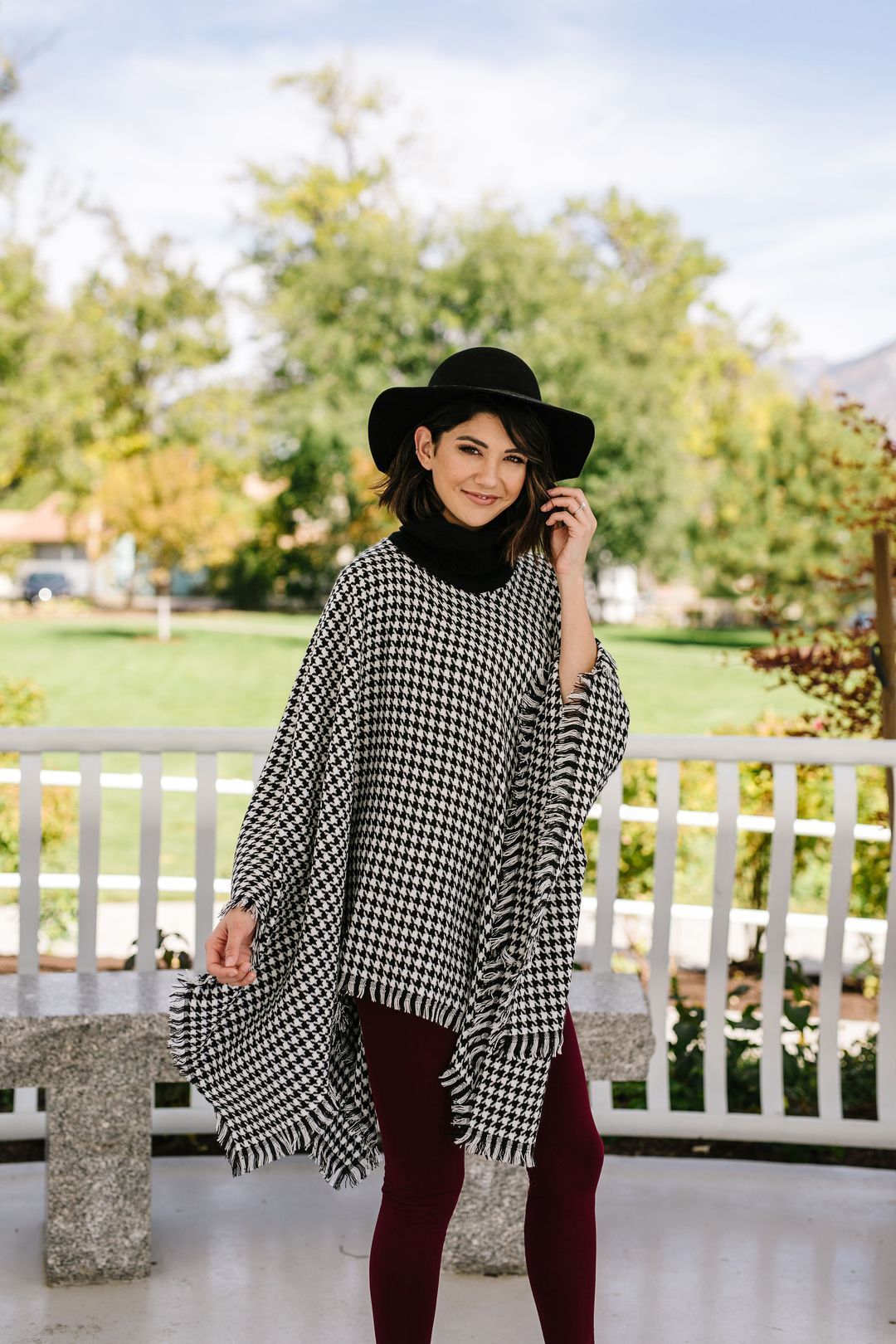 Houndstooth Poncho in Black and White