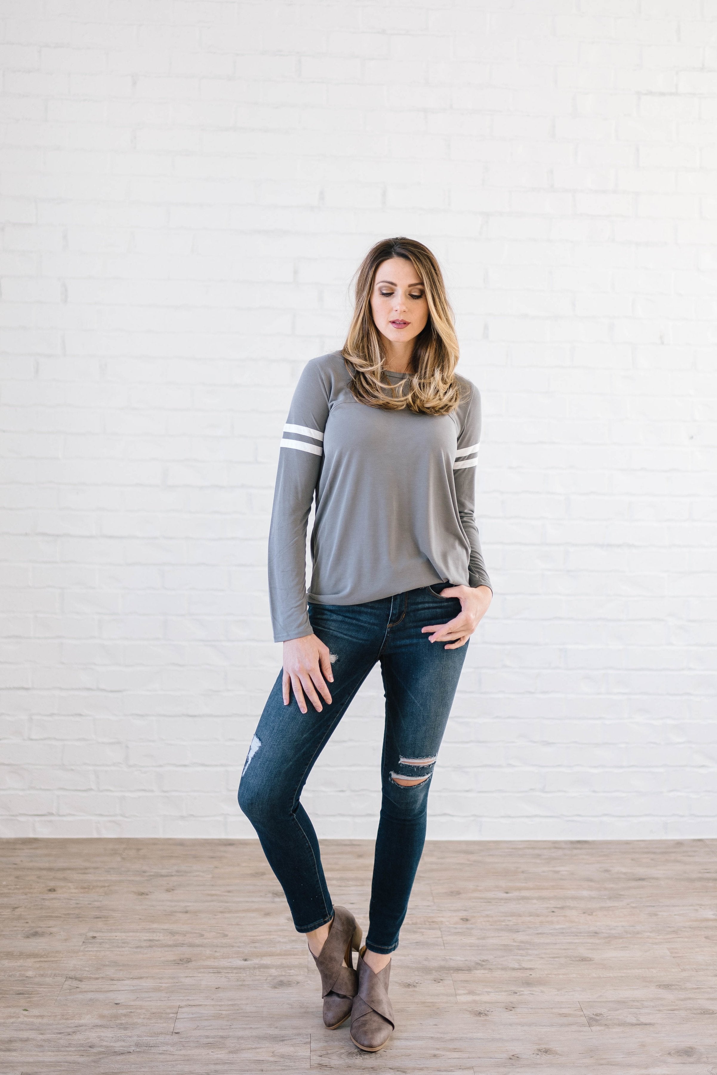 Janie Stripes Long Sleeve Tee in Light Gray