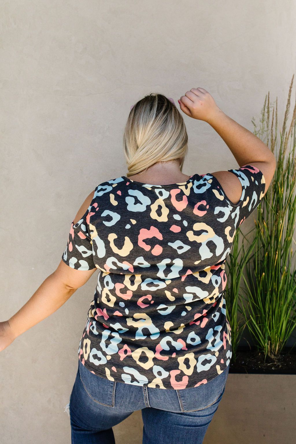 Leopard Kisses Cold Shoulder Top In Charcoal