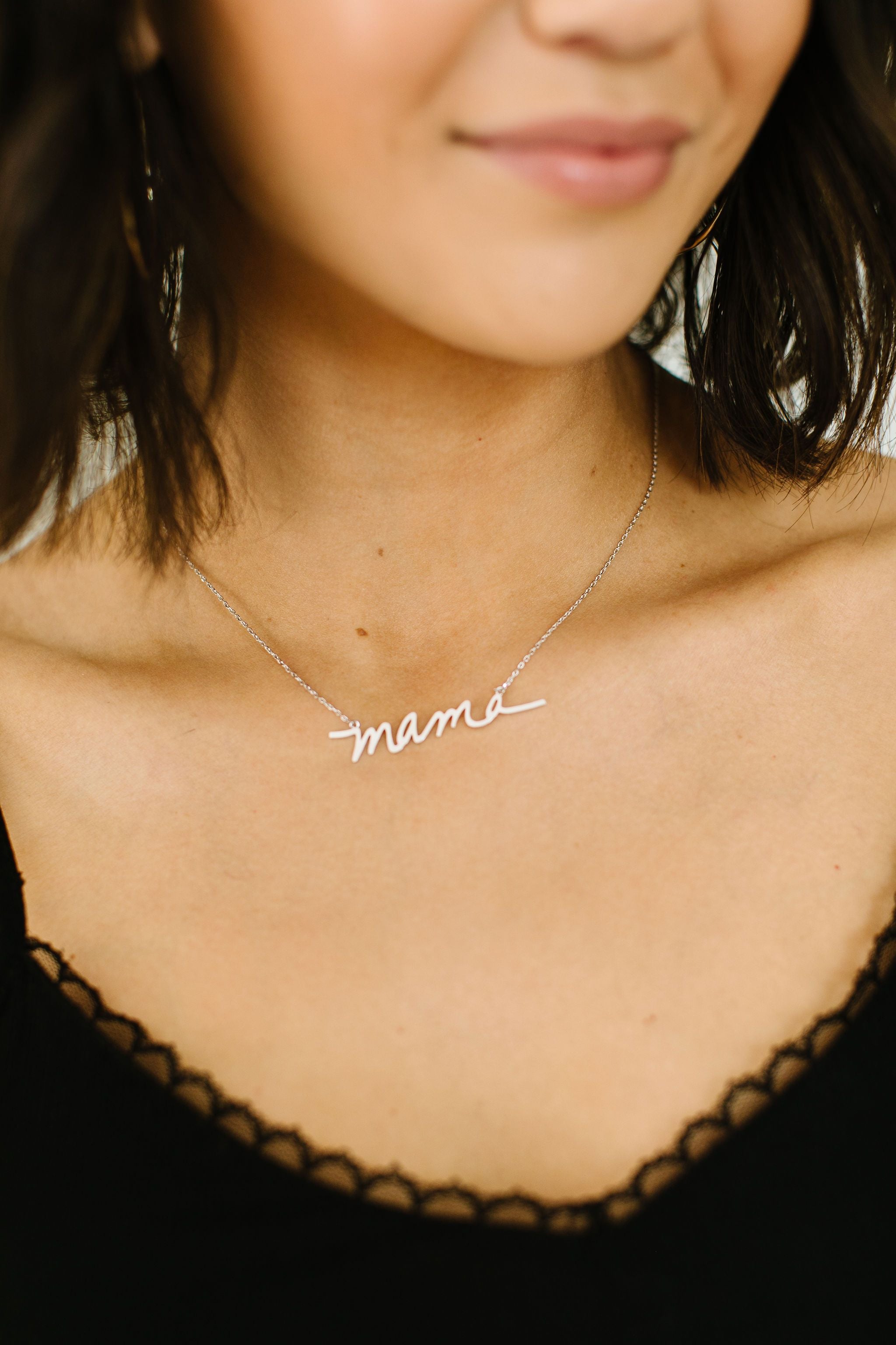 Mama Necklace In Gold