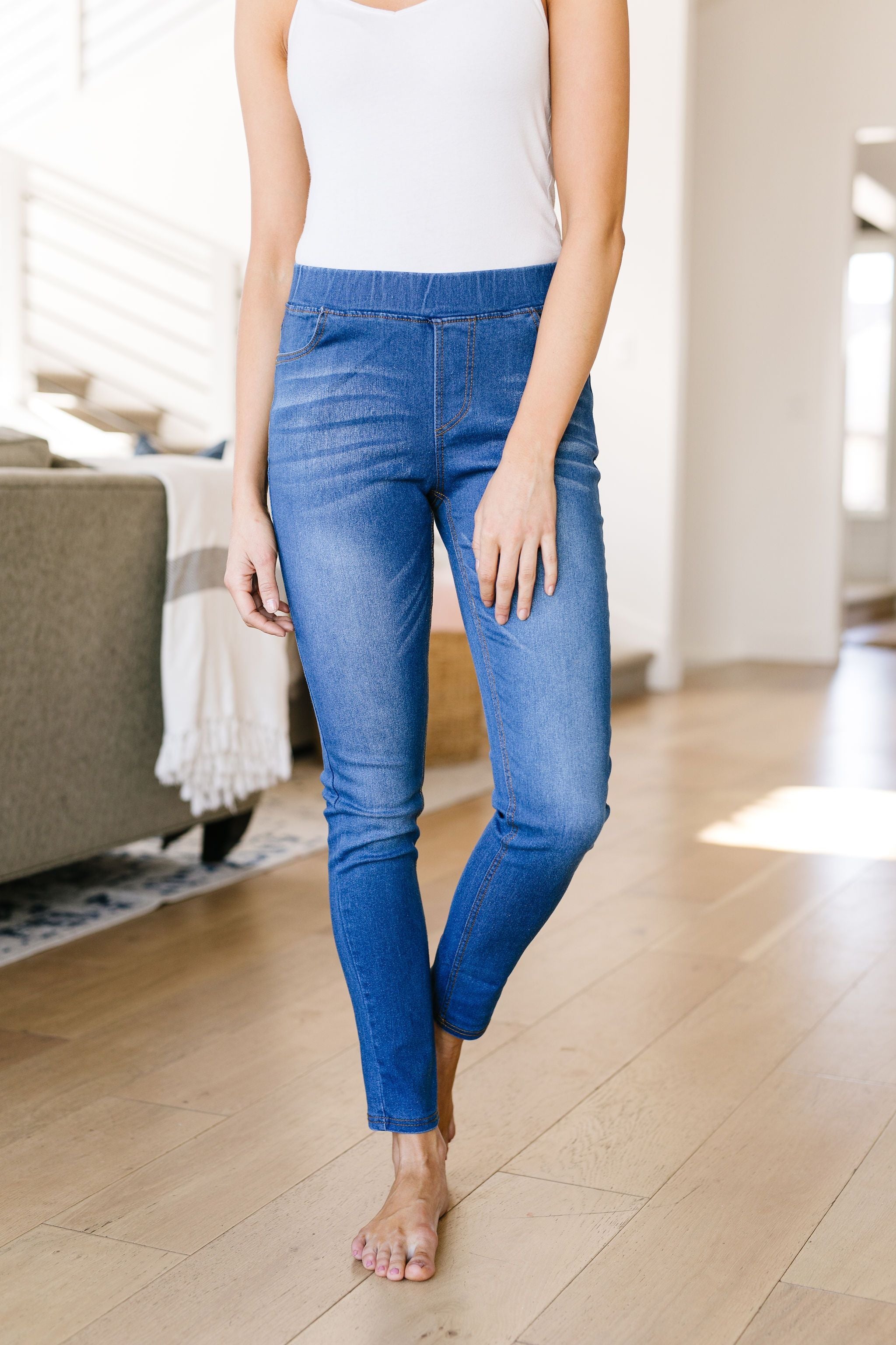 Medium Wash Jessie Just Right Jeggings