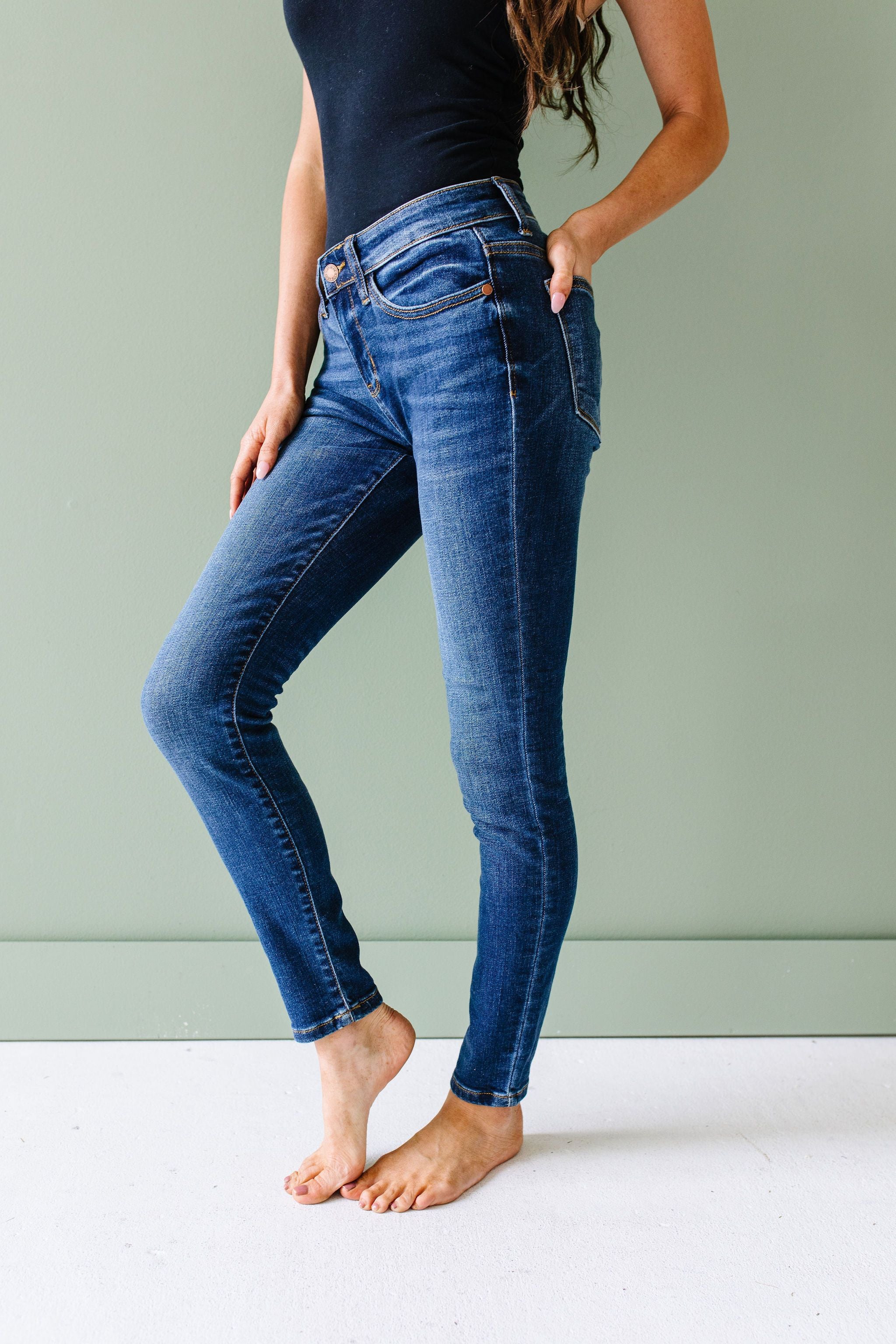 Melinda Mid-Rise Jeans