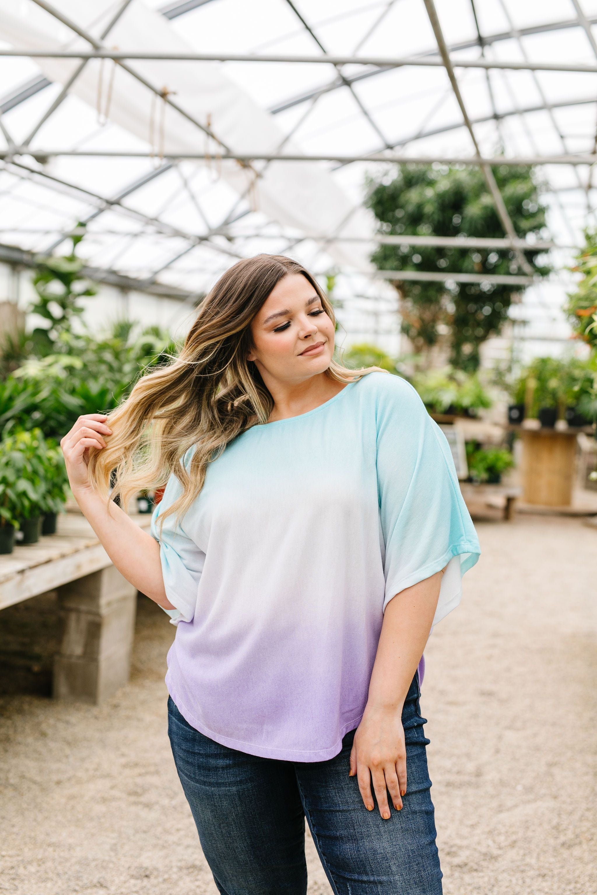 Middle Ground Ombre Top In Aqua