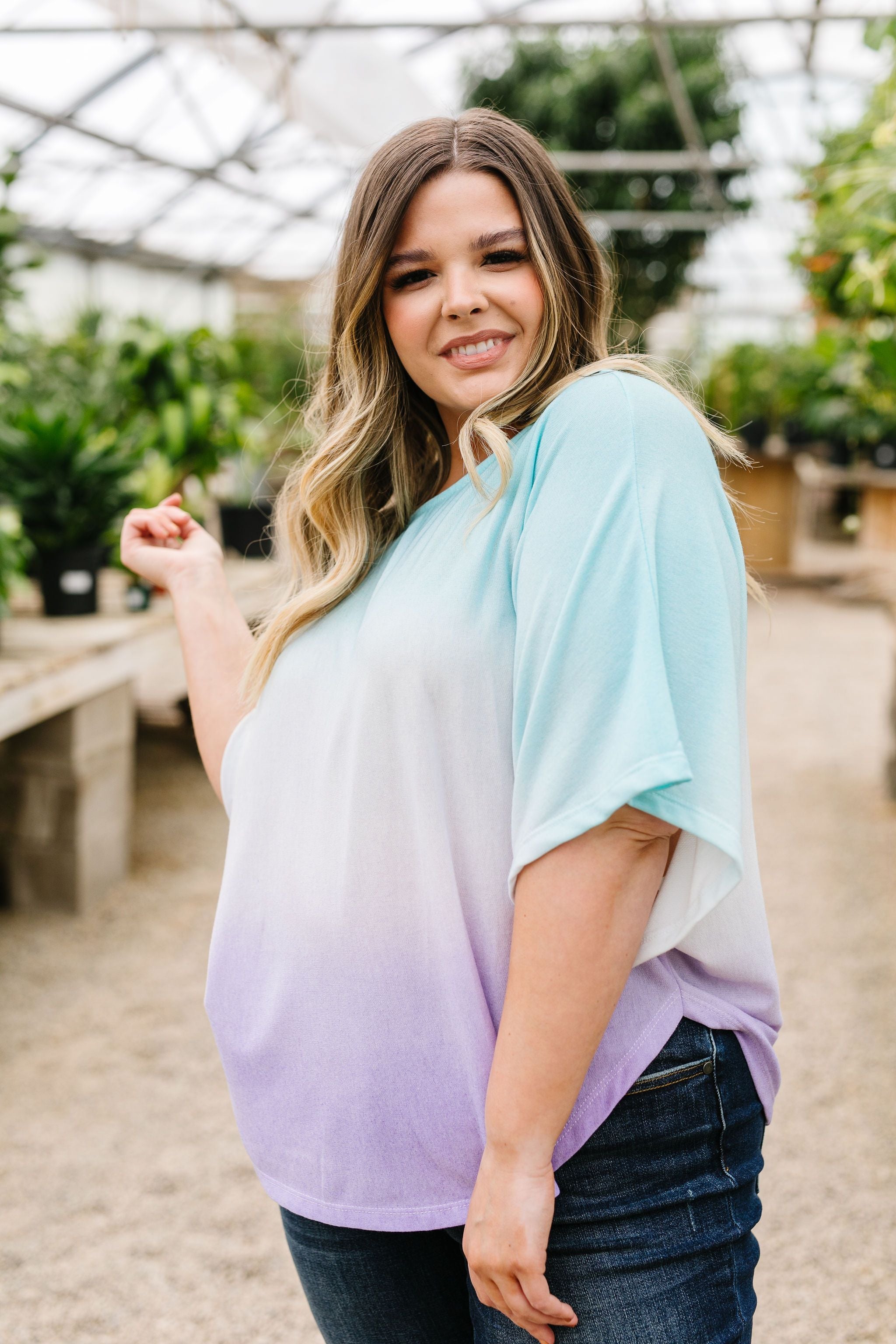 Middle Ground Ombre Top In Aqua