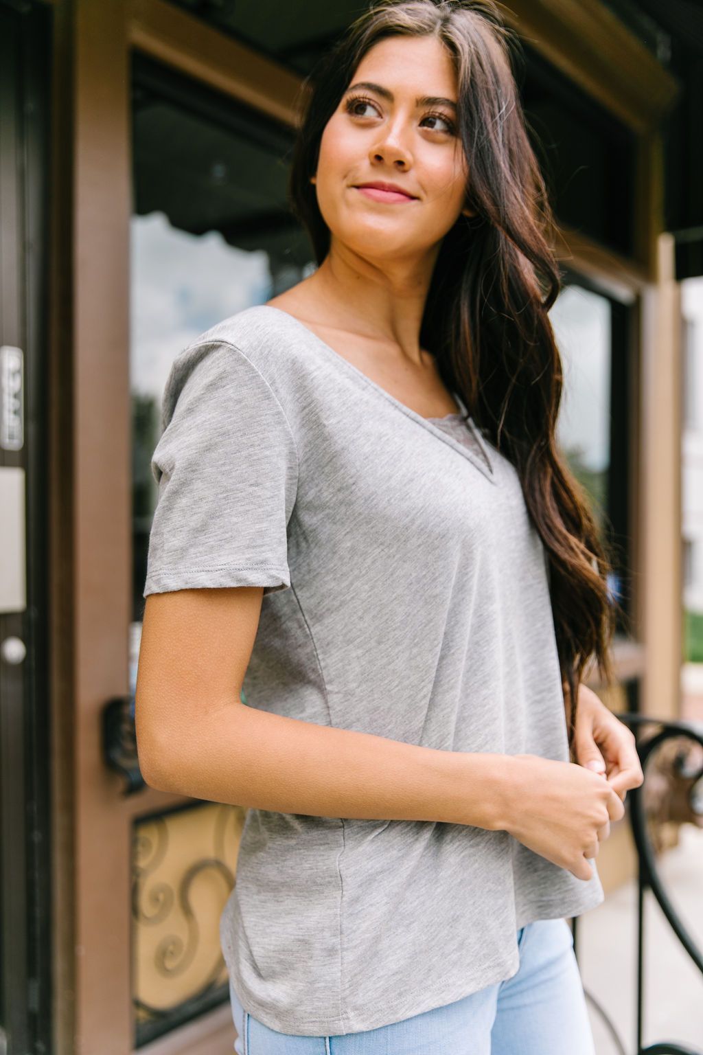 Peekaboo Lace Tee In Gray