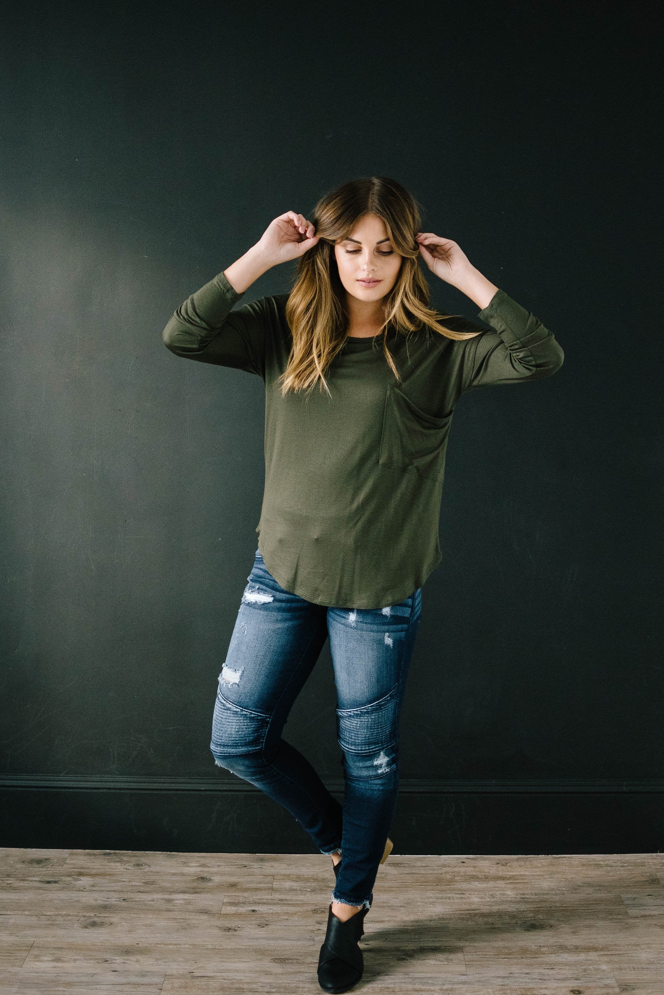 Penny Pocket Top in Olive