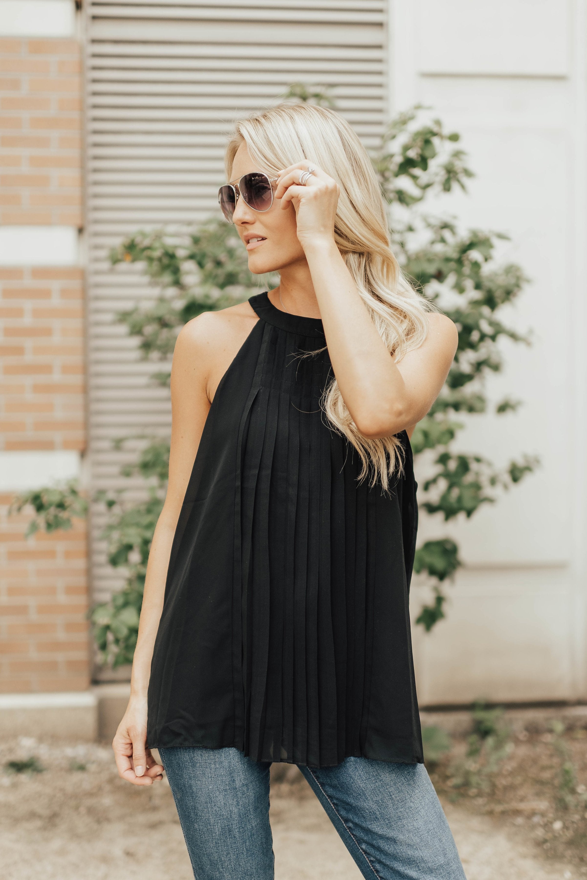 Pleated Halter In Black