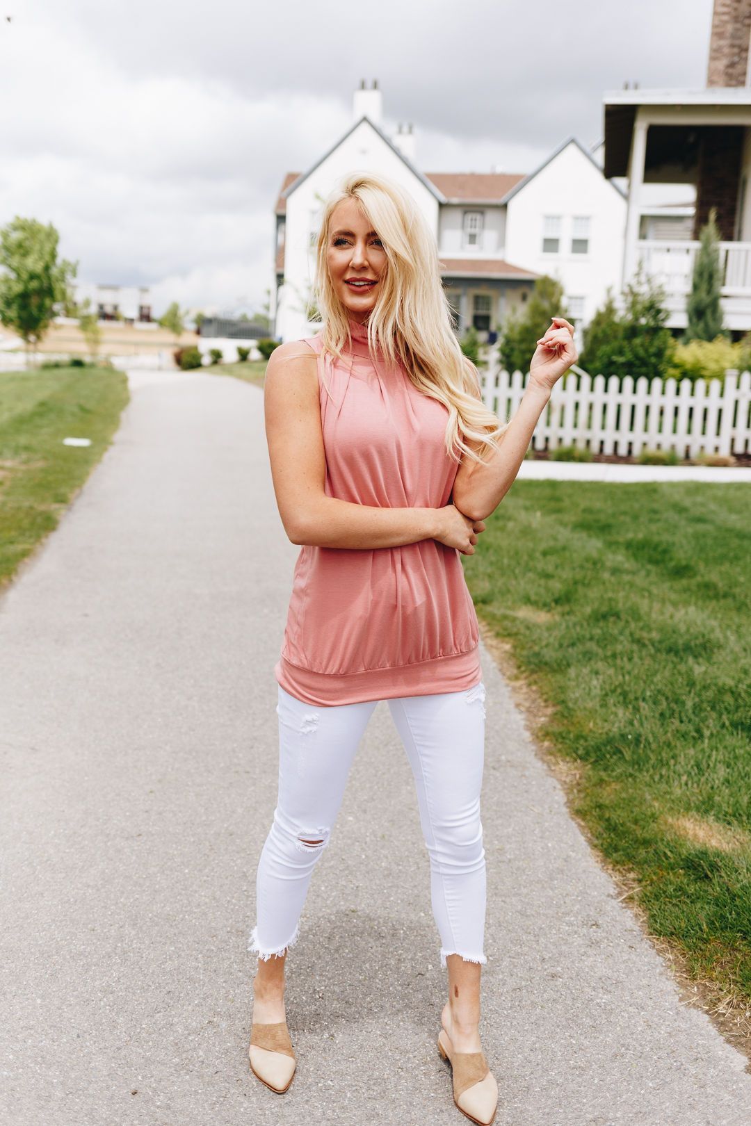 Pleats A Plenty Sleeveless Top In Dusty Rose